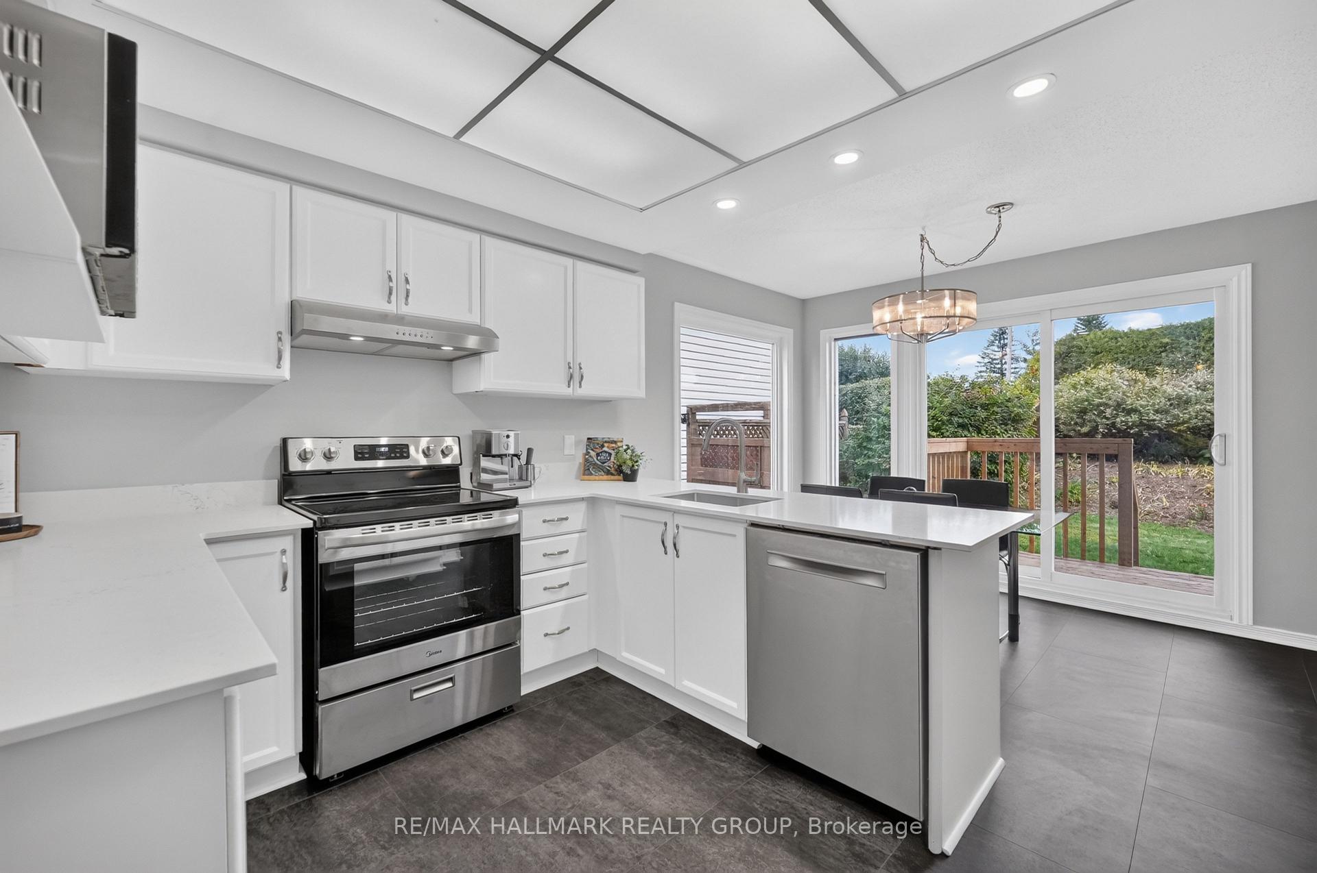 Photo 14 of 6601 Windsong Avenue, Ottawa, Orleans/Sunridge — HOMEH