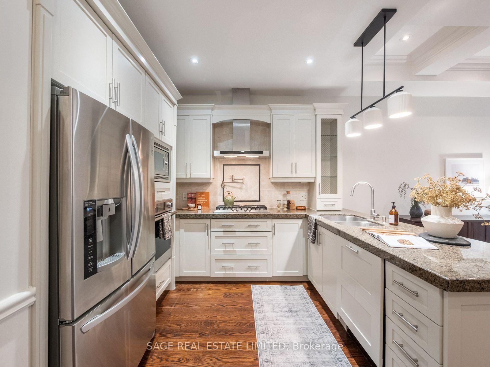 Photo 9 of 18A Sherwood Avenue, Toronto, Mount Pleasant East — HOMEH