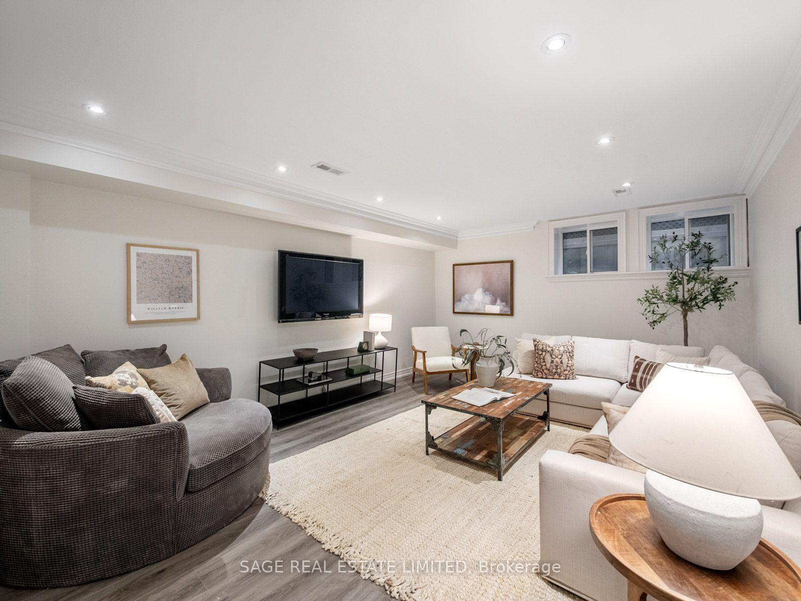Photo 32 of 18A Sherwood Avenue, Toronto, Mount Pleasant East — HOMEH