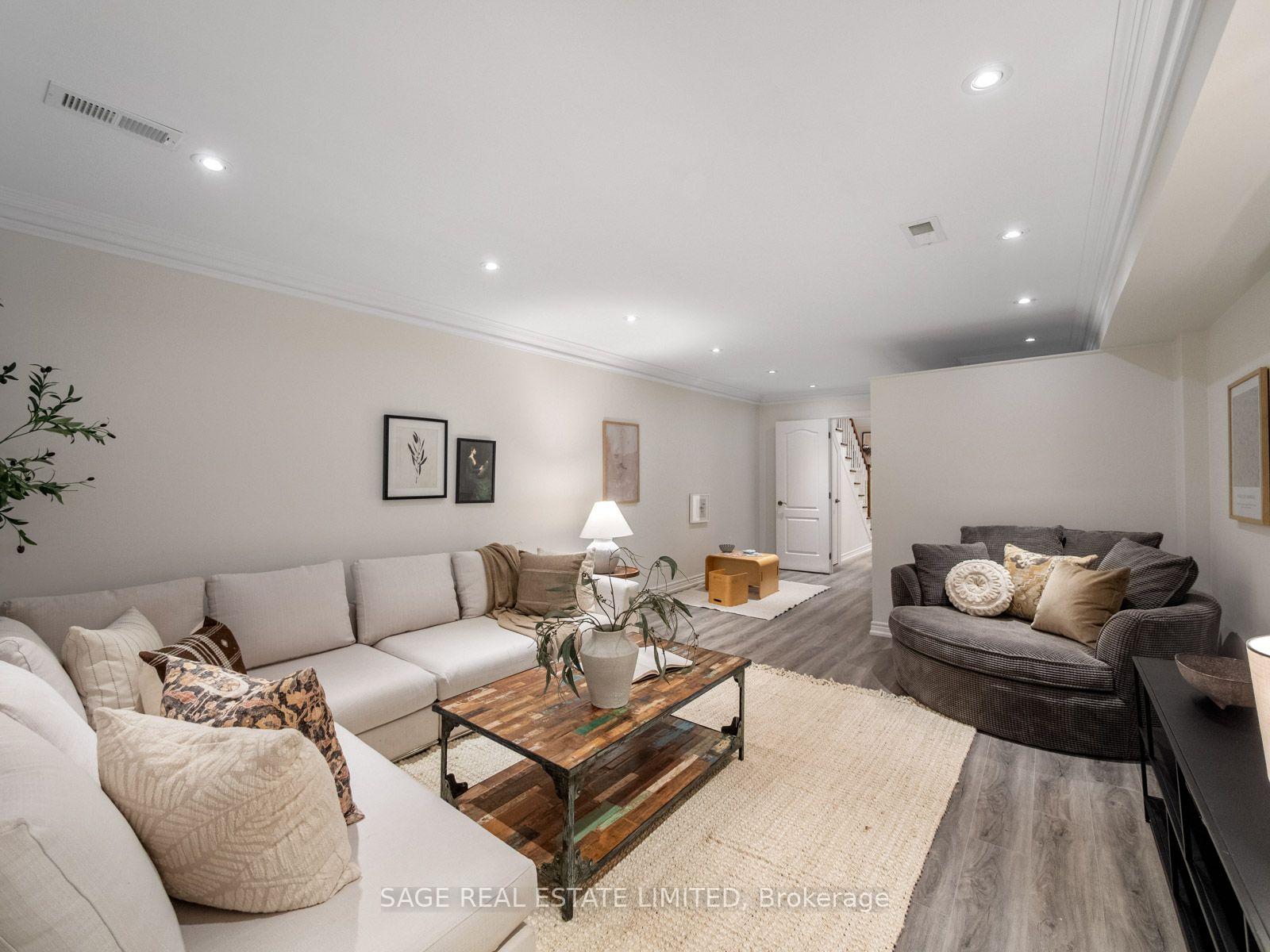 Photo 34 of 18A Sherwood Avenue, Toronto, Mount Pleasant East — HOMEH