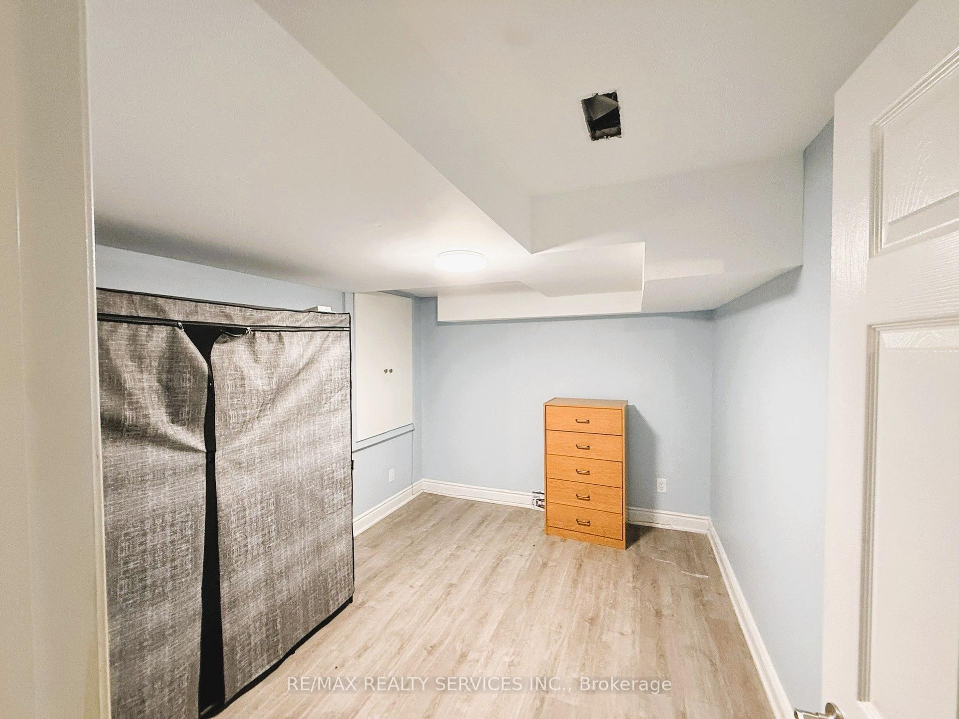 Photo 14 of Unit Basement, 136 Nahani Way, Mississauga, Hurontario — HOMEH