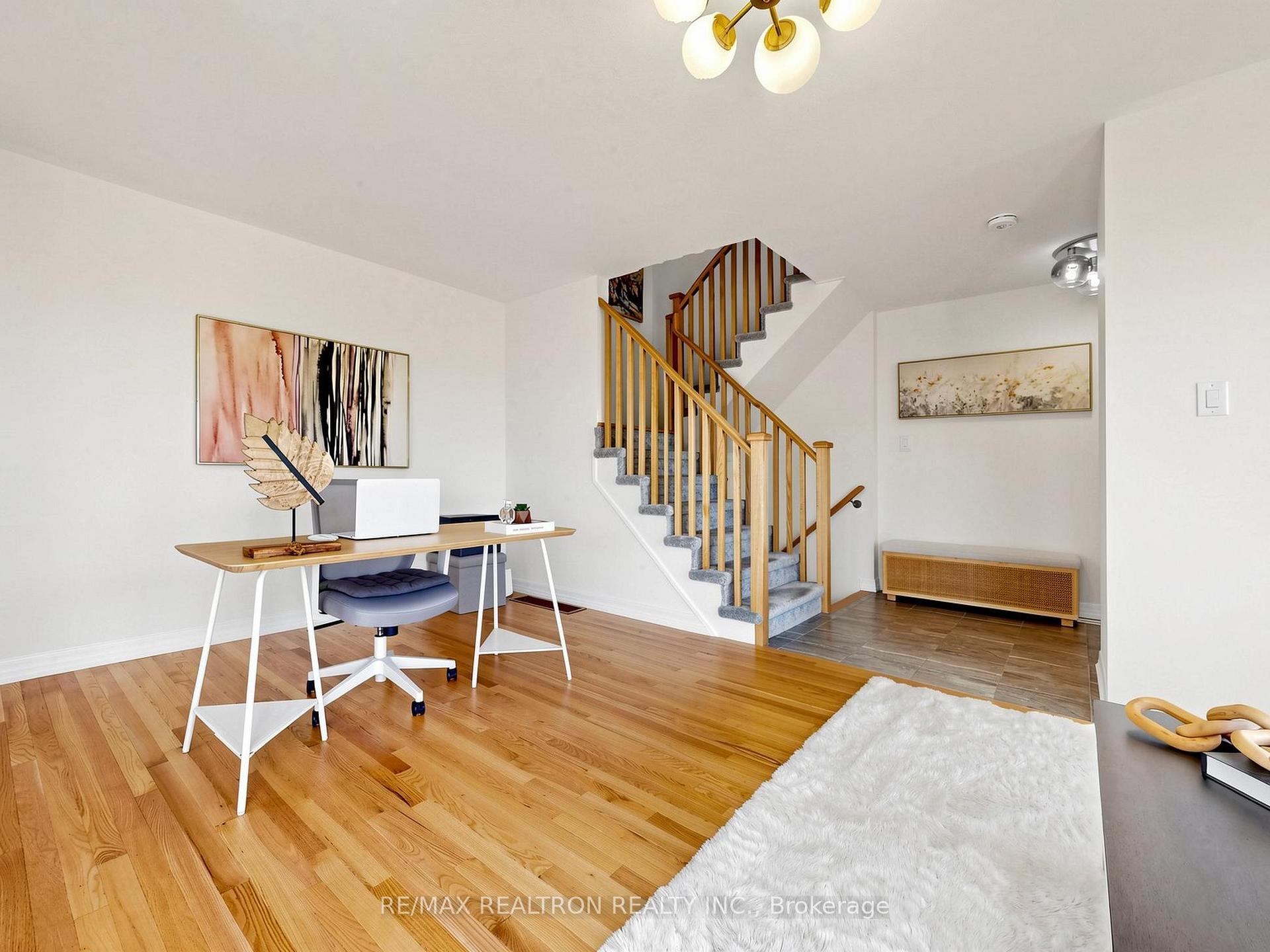 Photo 9 of 175 William Booth Avenue, Newmarket, Woodland Hill — HOMEH