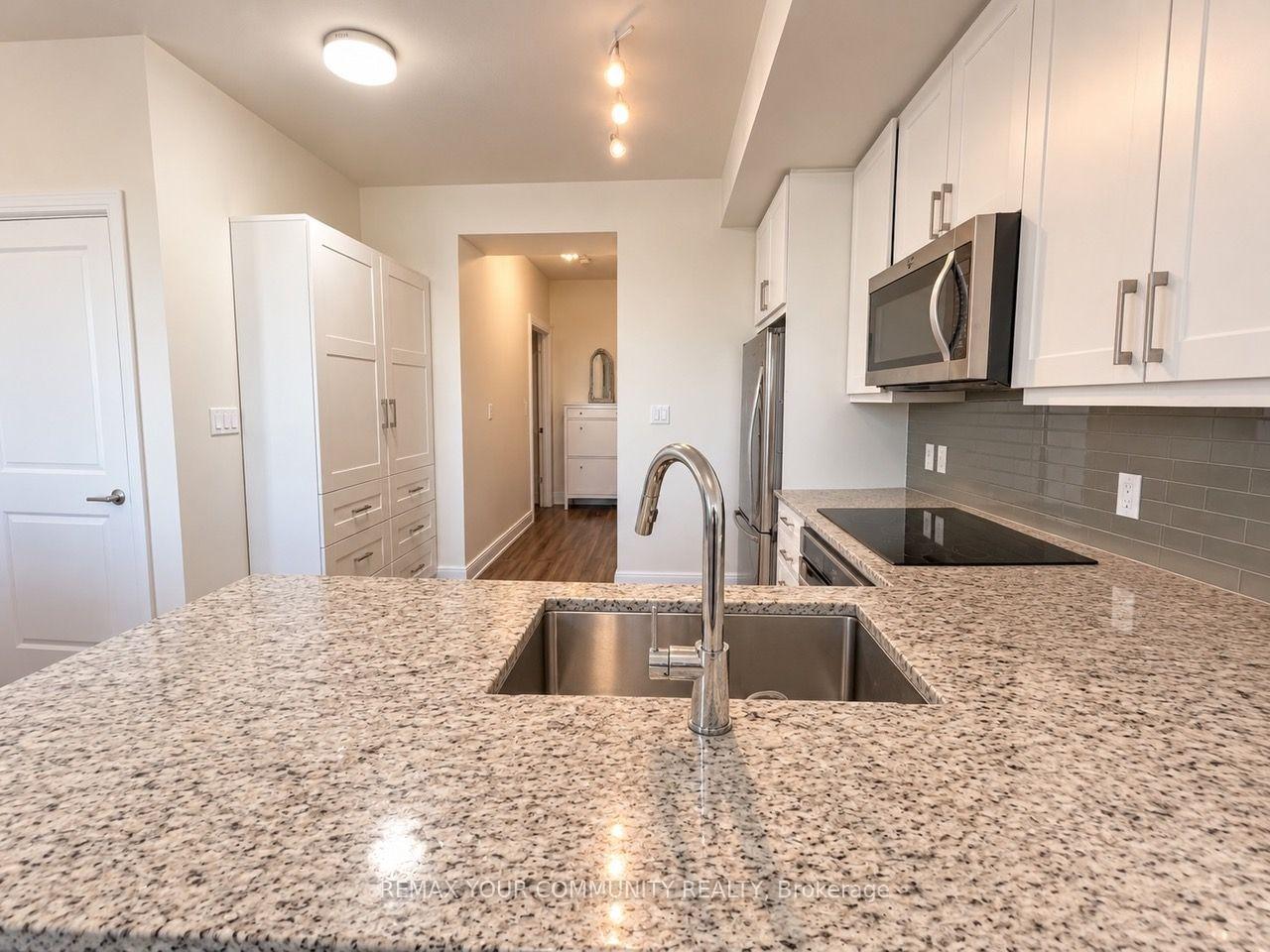 Photo 14 of Unit 1602B, 9600 Yonge Street, Richmond Hill, North Richvale — HOMEH