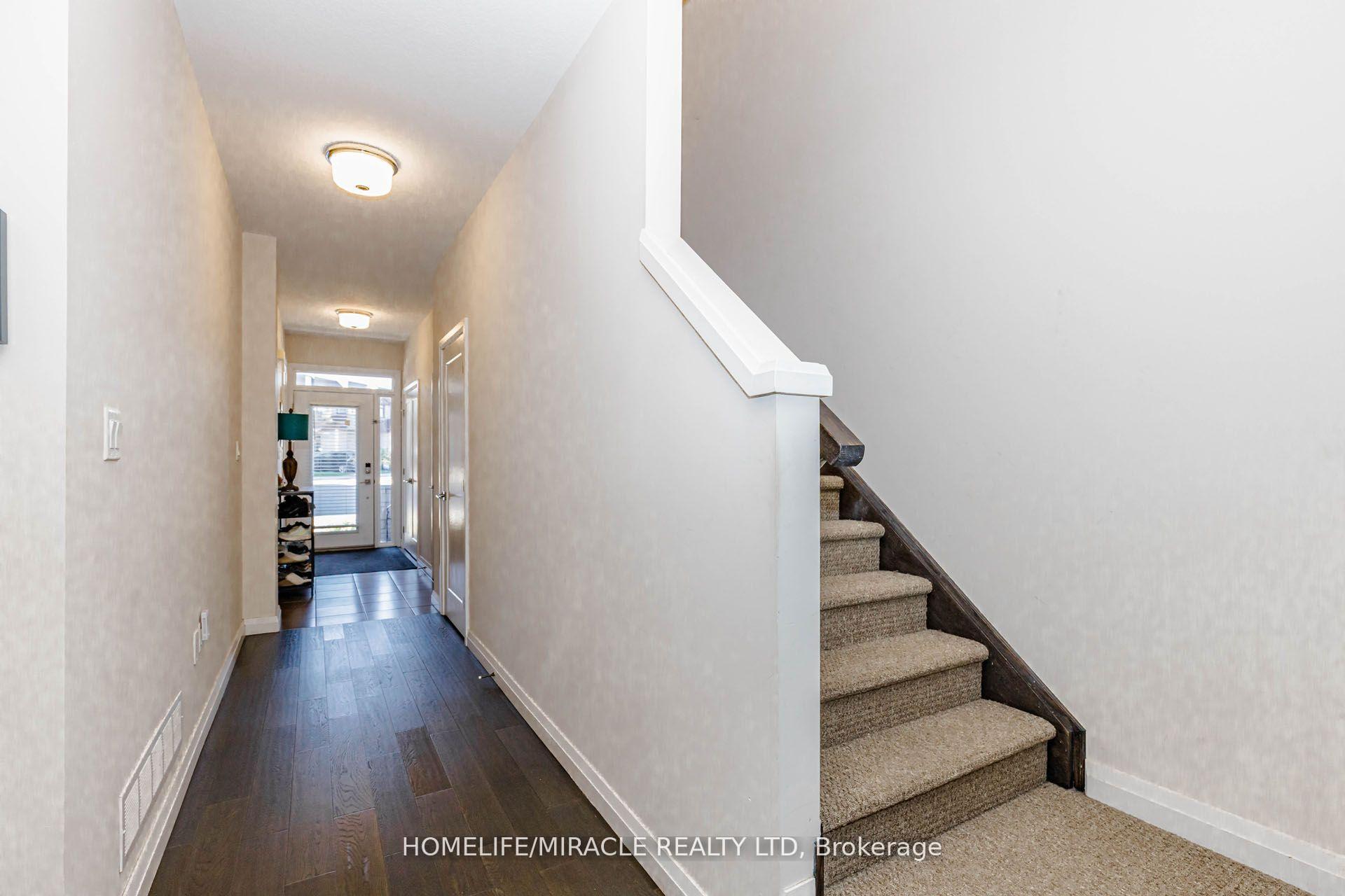 Photo 7 of Unit 19, 35 Midhurst Heights, Hamilton, Stoney Creek Mountain — HOMEH