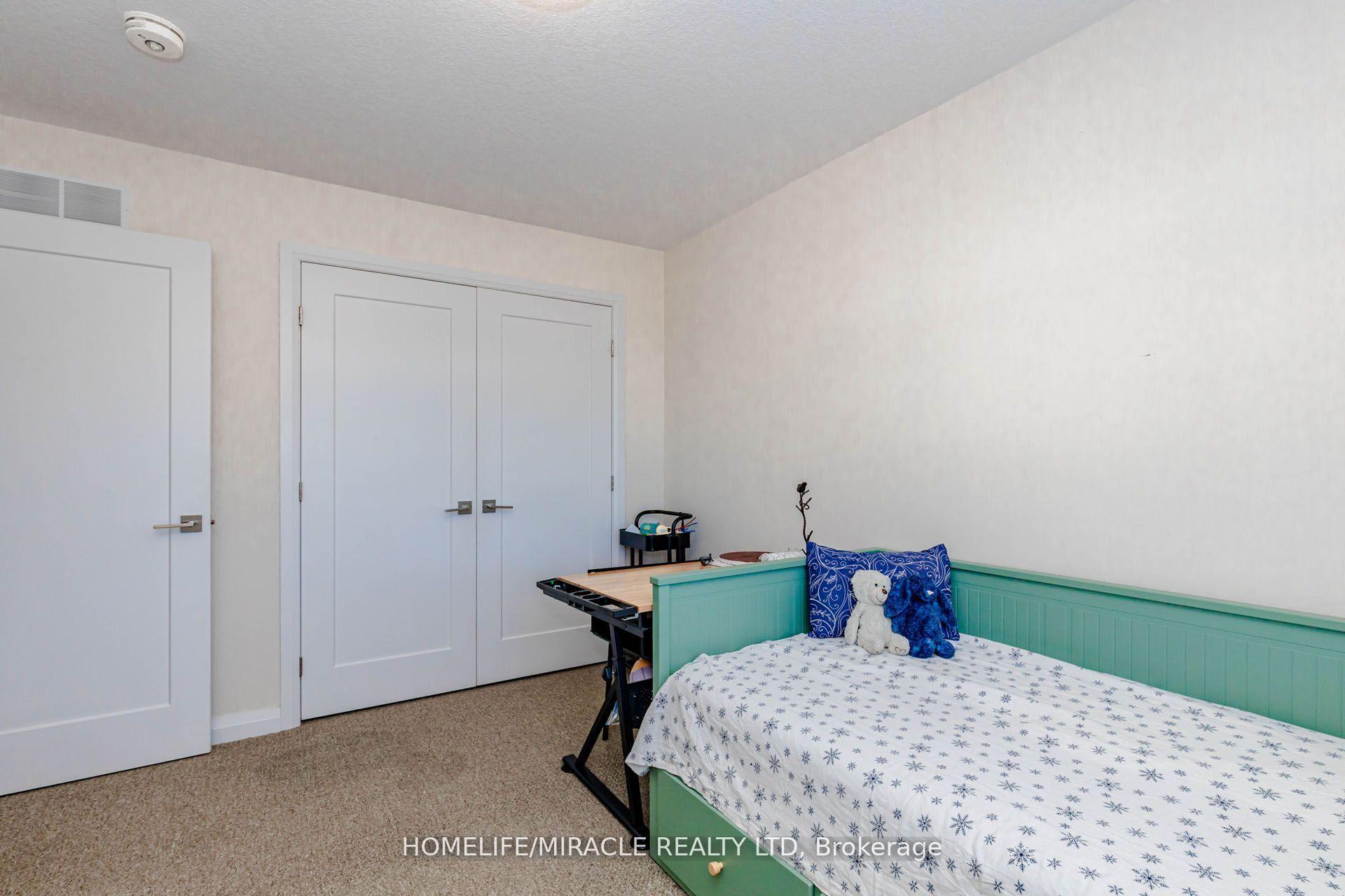 Photo 23 of Unit 19, 35 Midhurst Heights, Hamilton, Stoney Creek Mountain — HOMEH