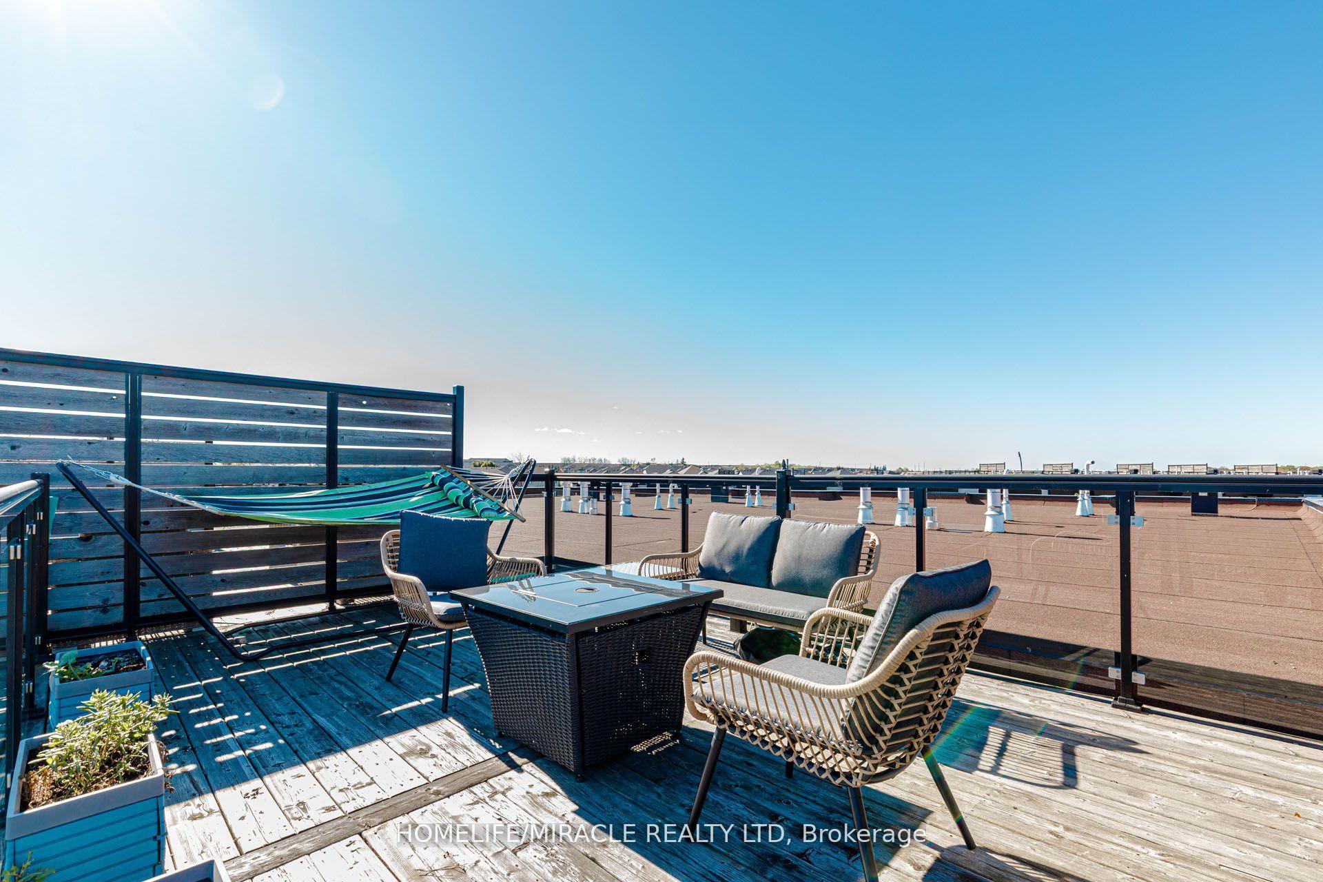 Photo 36 of Unit 19, 35 Midhurst Heights, Hamilton, Stoney Creek Mountain — HOMEH