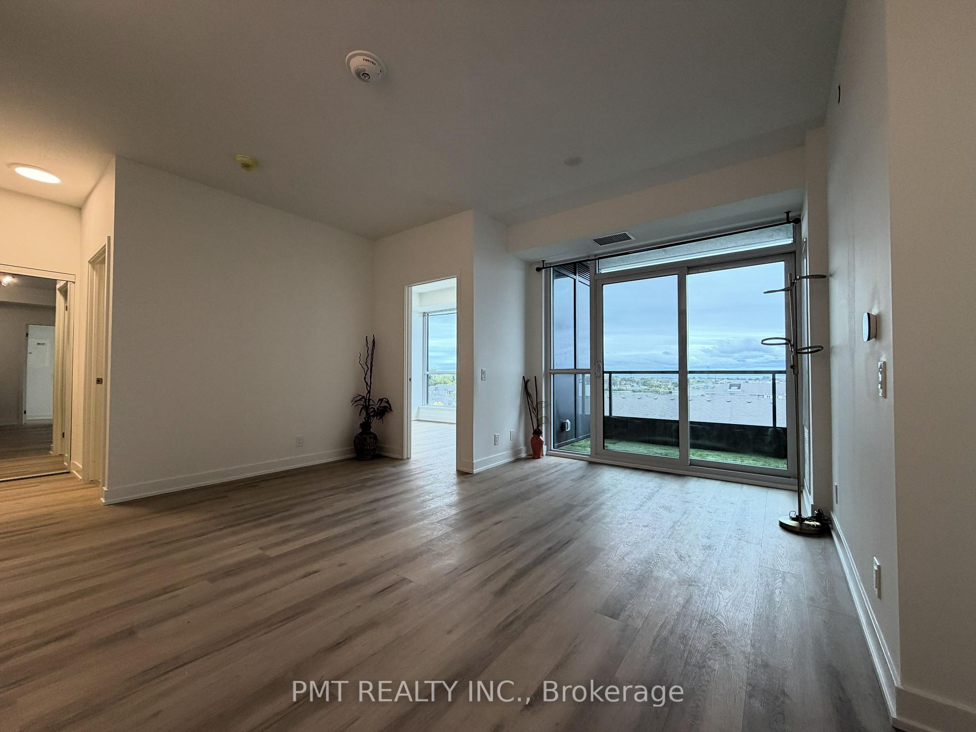 Photo 5 of Unit 607, 20 Deans Drive, Scarborough, Clairlea-Birchmount — HOMEH