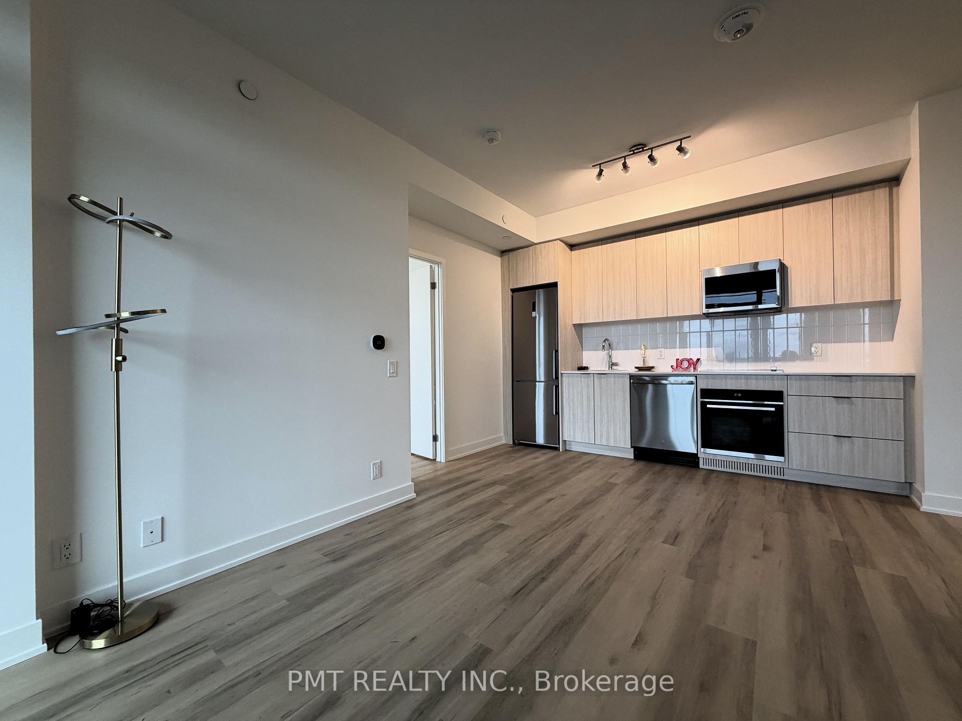 Photo 7 of Unit 607, 20 Deans Drive, Scarborough, Clairlea-Birchmount — HOMEH