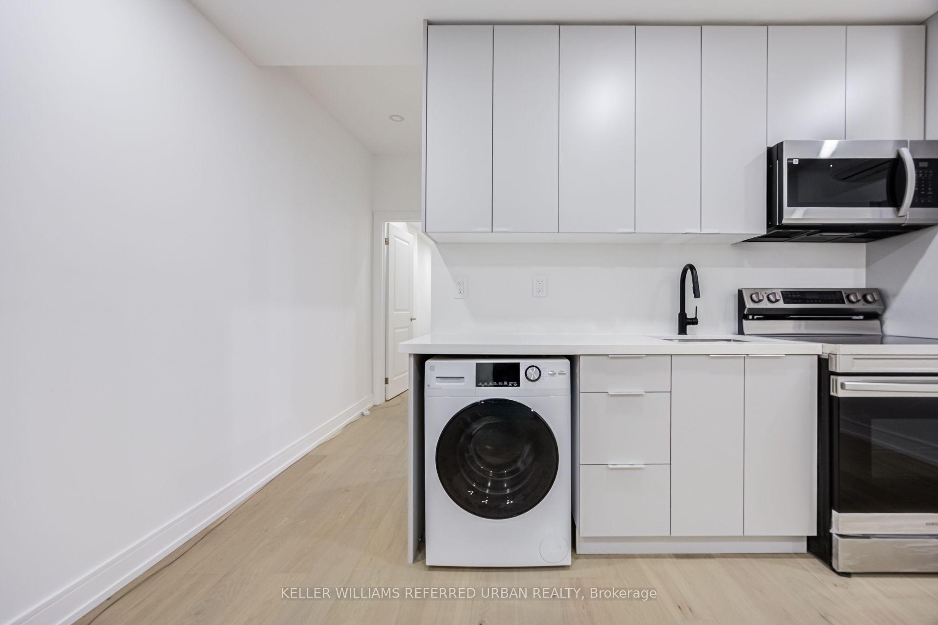 Photo 12 of 3455 Yonge Street, Toronto, Lawrence Park North — HOMEH