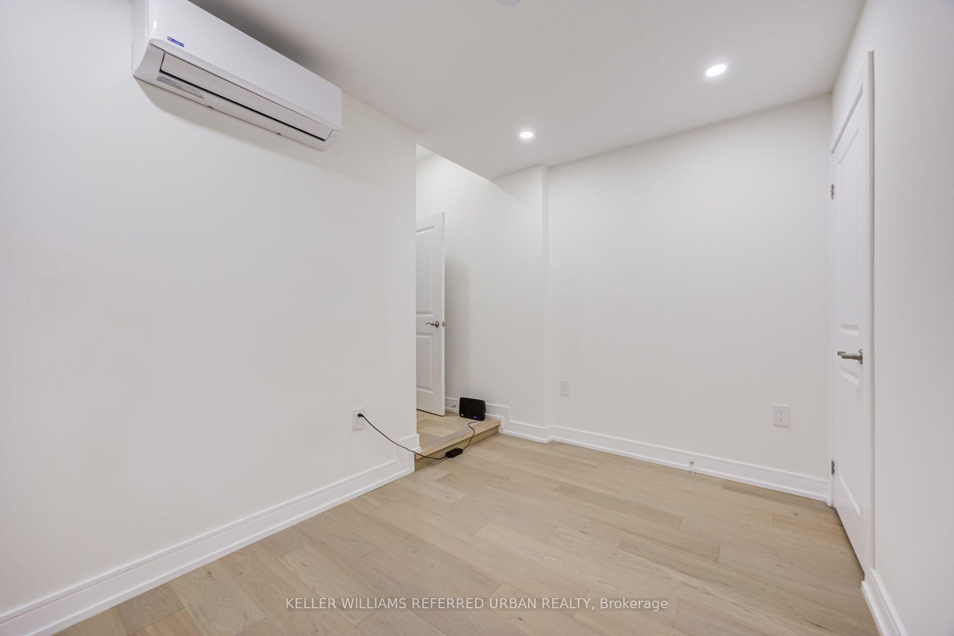 Photo 21 of 3455 Yonge Street, Toronto, Lawrence Park North — HOMEH