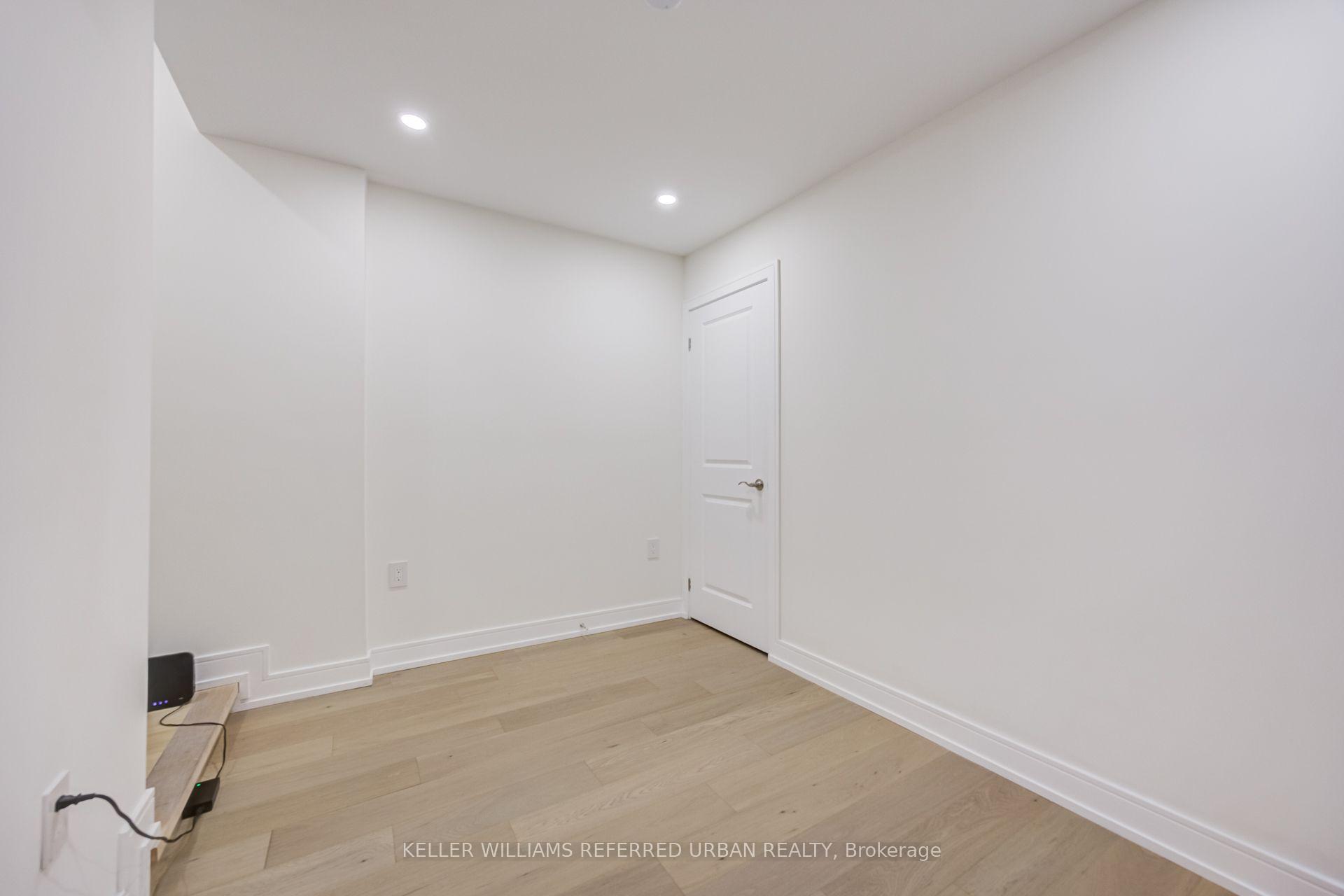 Photo 22 of 3455 Yonge Street, Toronto, Lawrence Park North — HOMEH