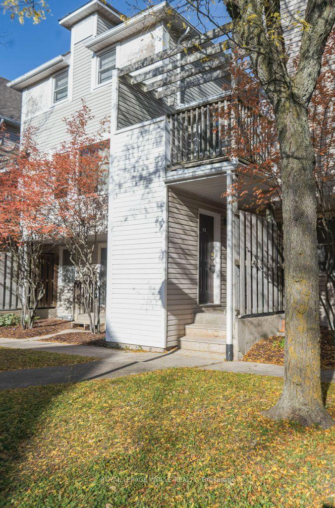 Photo 2 of Unit 52, 461 Beechwood Place, Waterloo, Westvale — HOMEH