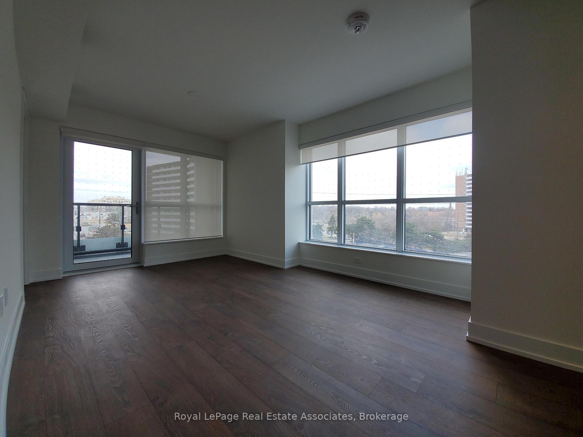 Photo 2 of Unit 335, 5 Mabelle Avenue, Etobicoke, Islington-City Centre West — HOMEH