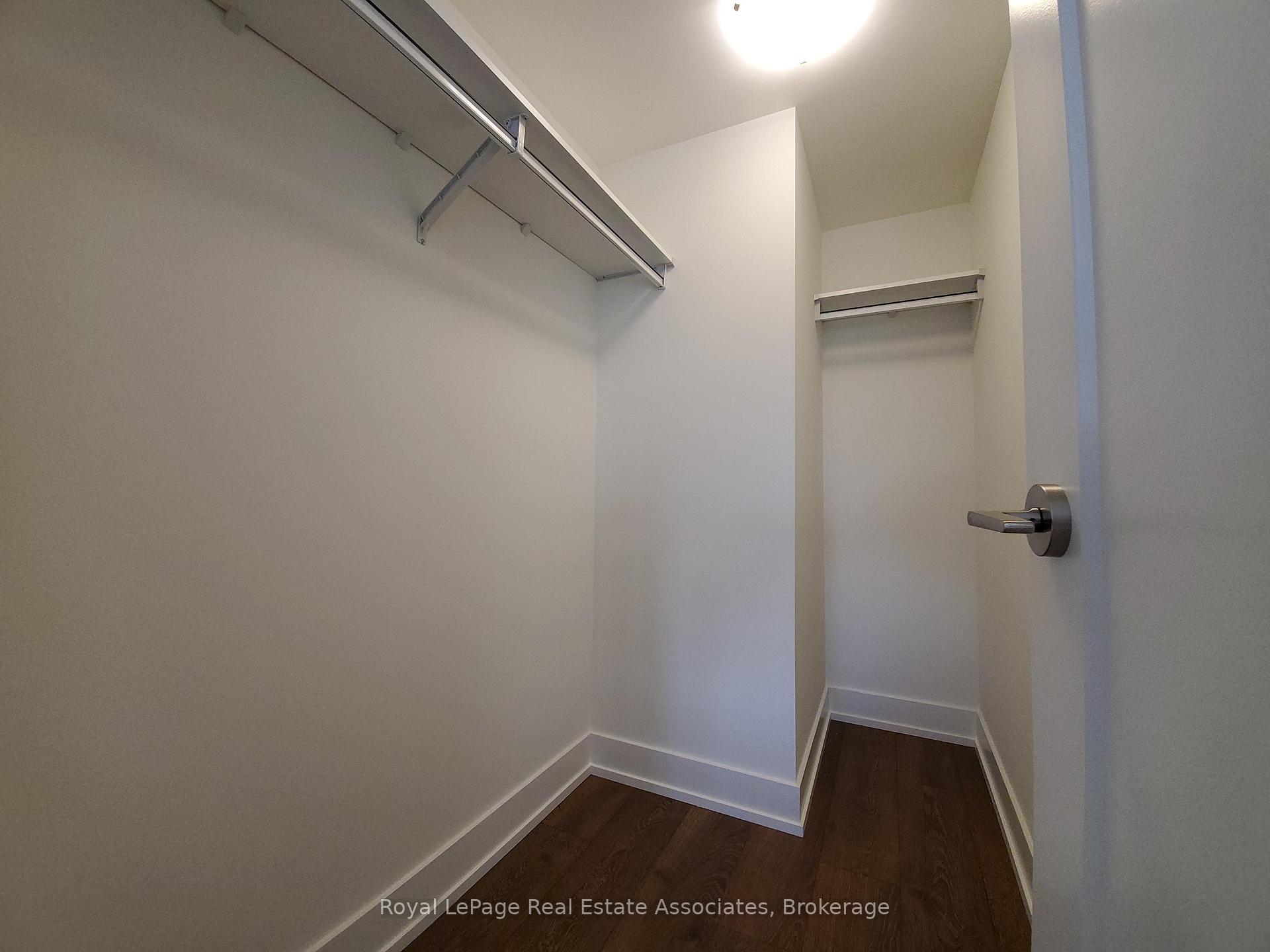Photo 5 of Unit 335, 5 Mabelle Avenue, Etobicoke, Islington-City Centre West — HOMEH