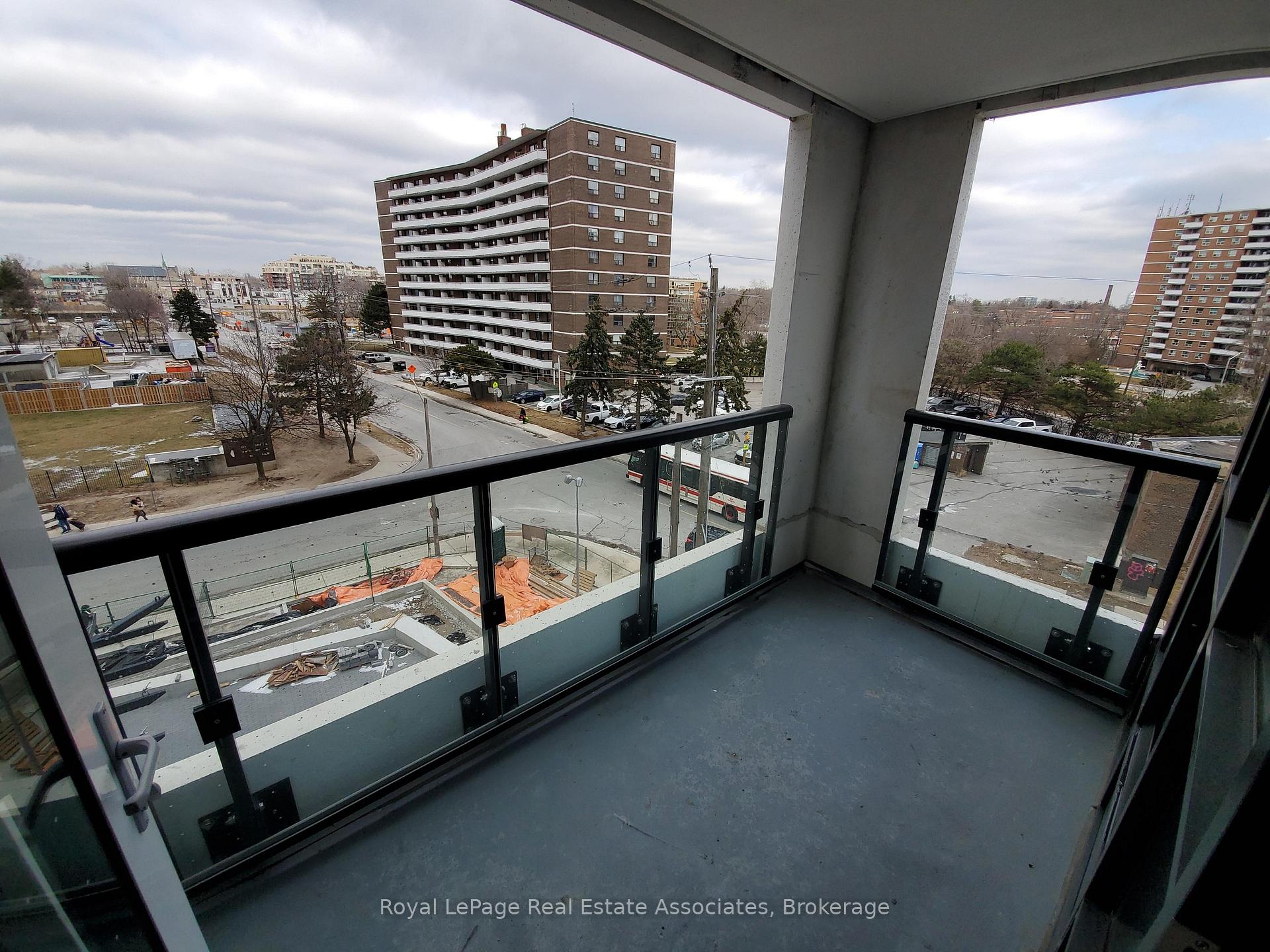 Photo 13 of Unit 335, 5 Mabelle Avenue, Etobicoke, Islington-City Centre West — HOMEH