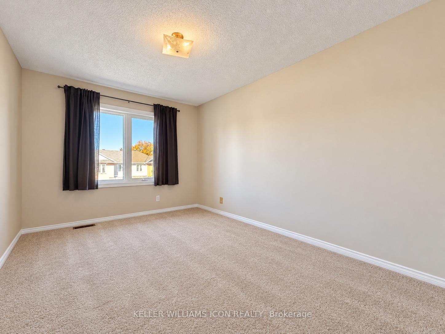 Photo 15 of 50 Covington Place, Ottawa, Centrepointe — HOMEH