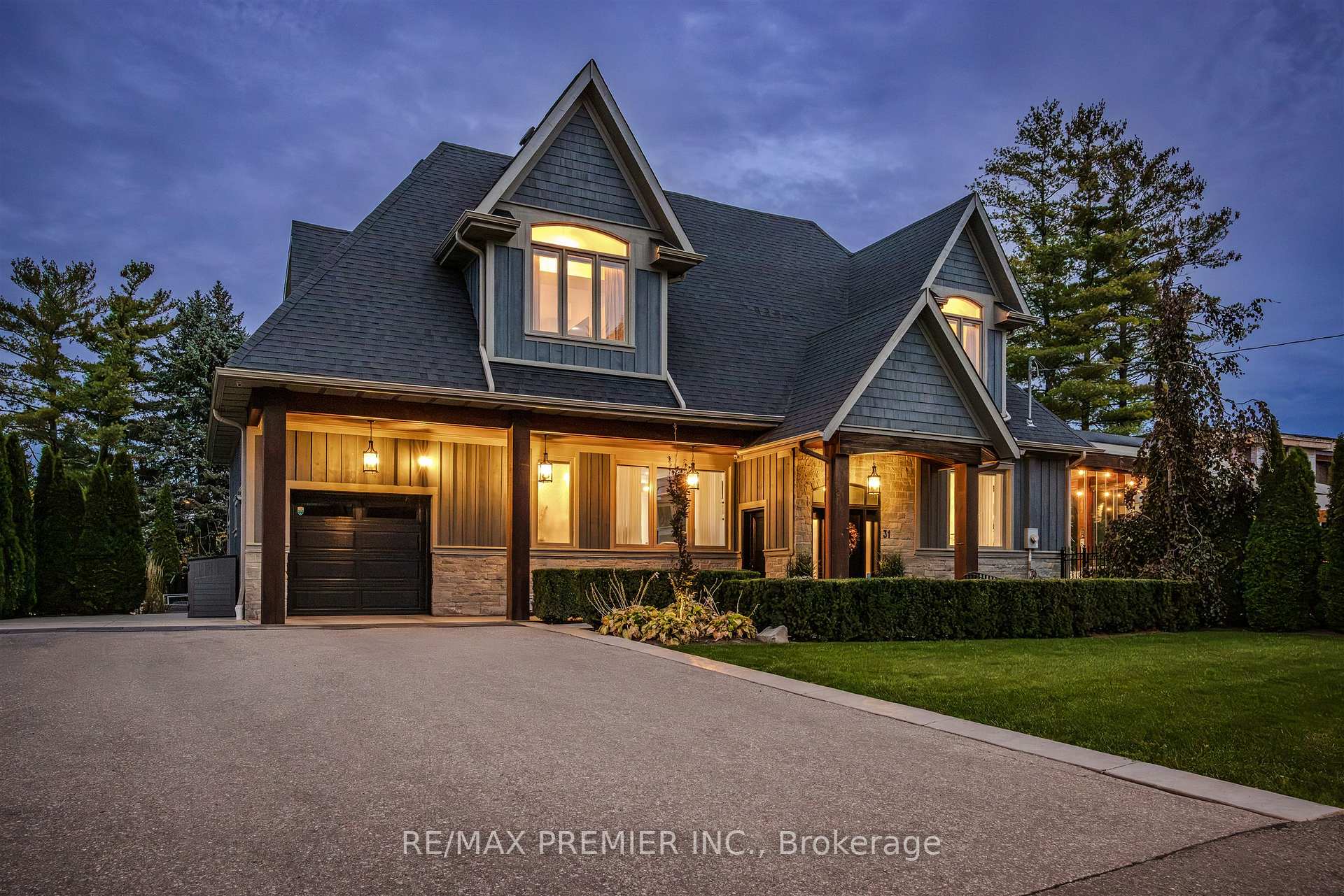 Photo 1 of 31 Malaren Road, Vaughan, Maple — HOMEH