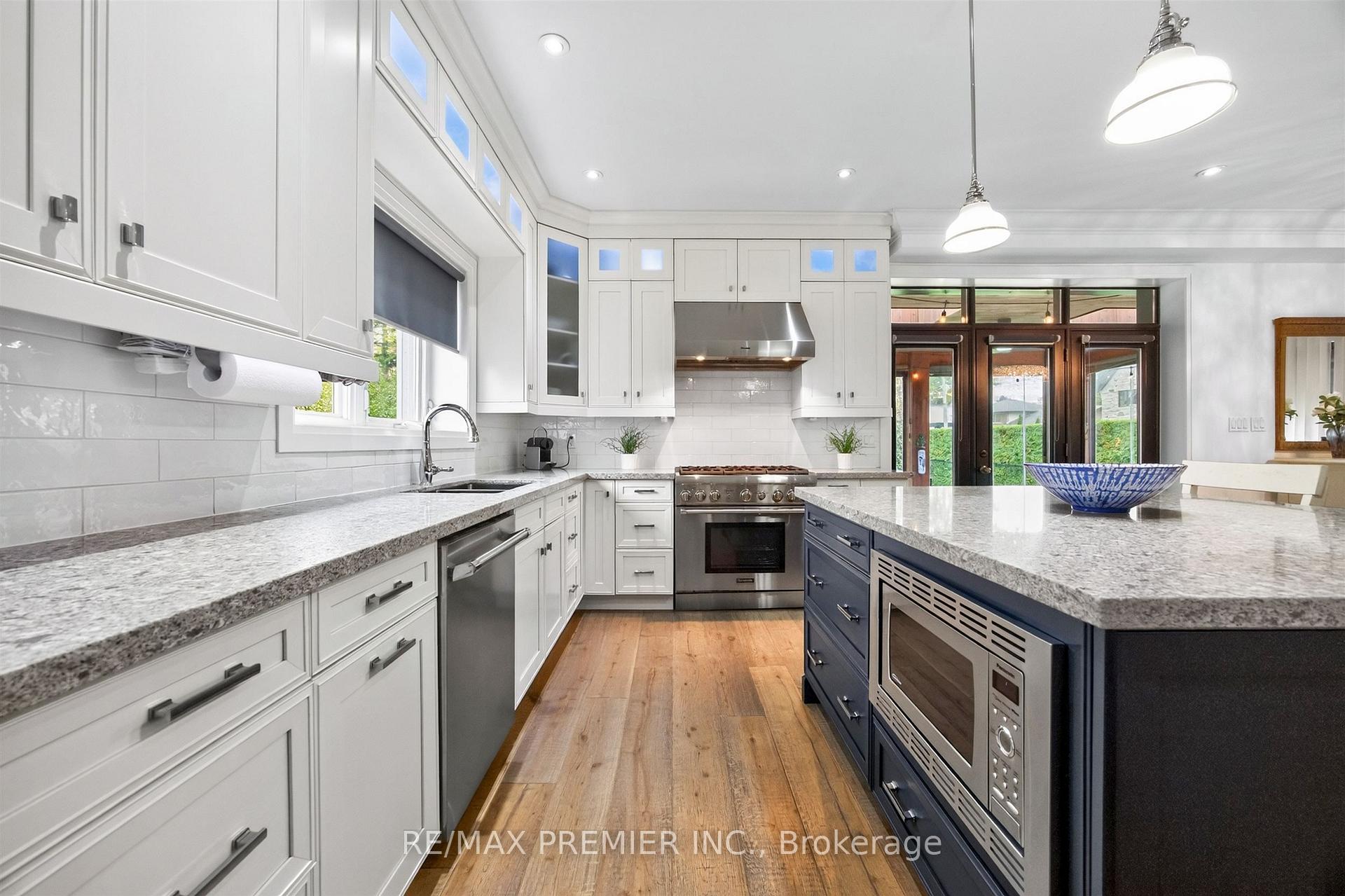 Photo 11 of 31 Malaren Road, Vaughan, Maple — HOMEH