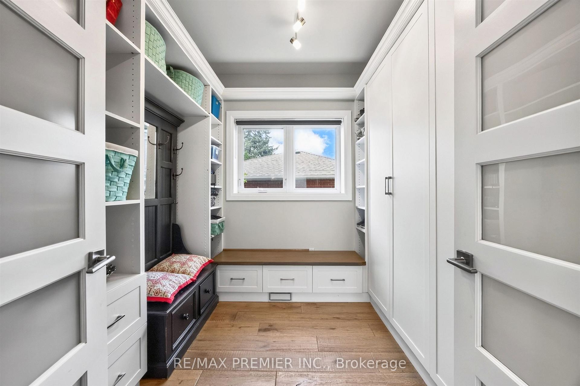 Photo 16 of 31 Malaren Road, Vaughan, Maple — HOMEH