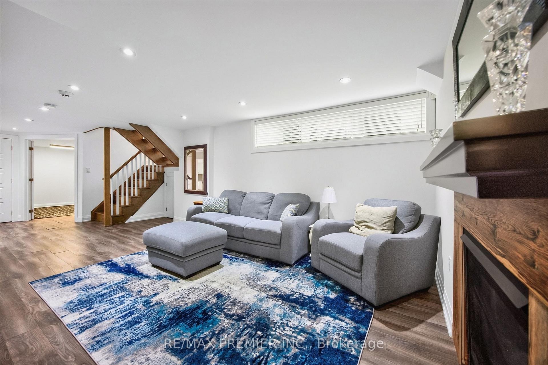 Photo 26 of 31 Malaren Road, Vaughan, Maple — HOMEH