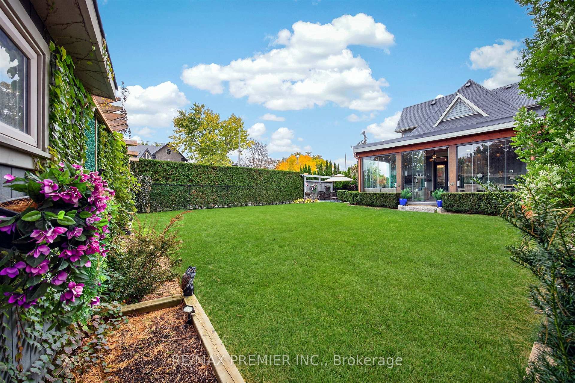 Photo 43 of 31 Malaren Road, Vaughan, Maple — HOMEH