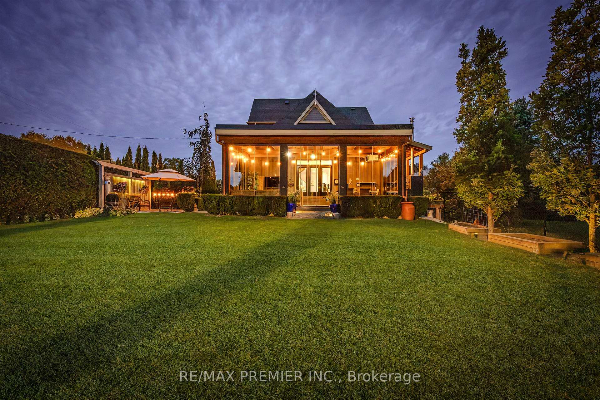 Photo 44 of 31 Malaren Road, Vaughan, Maple — HOMEH