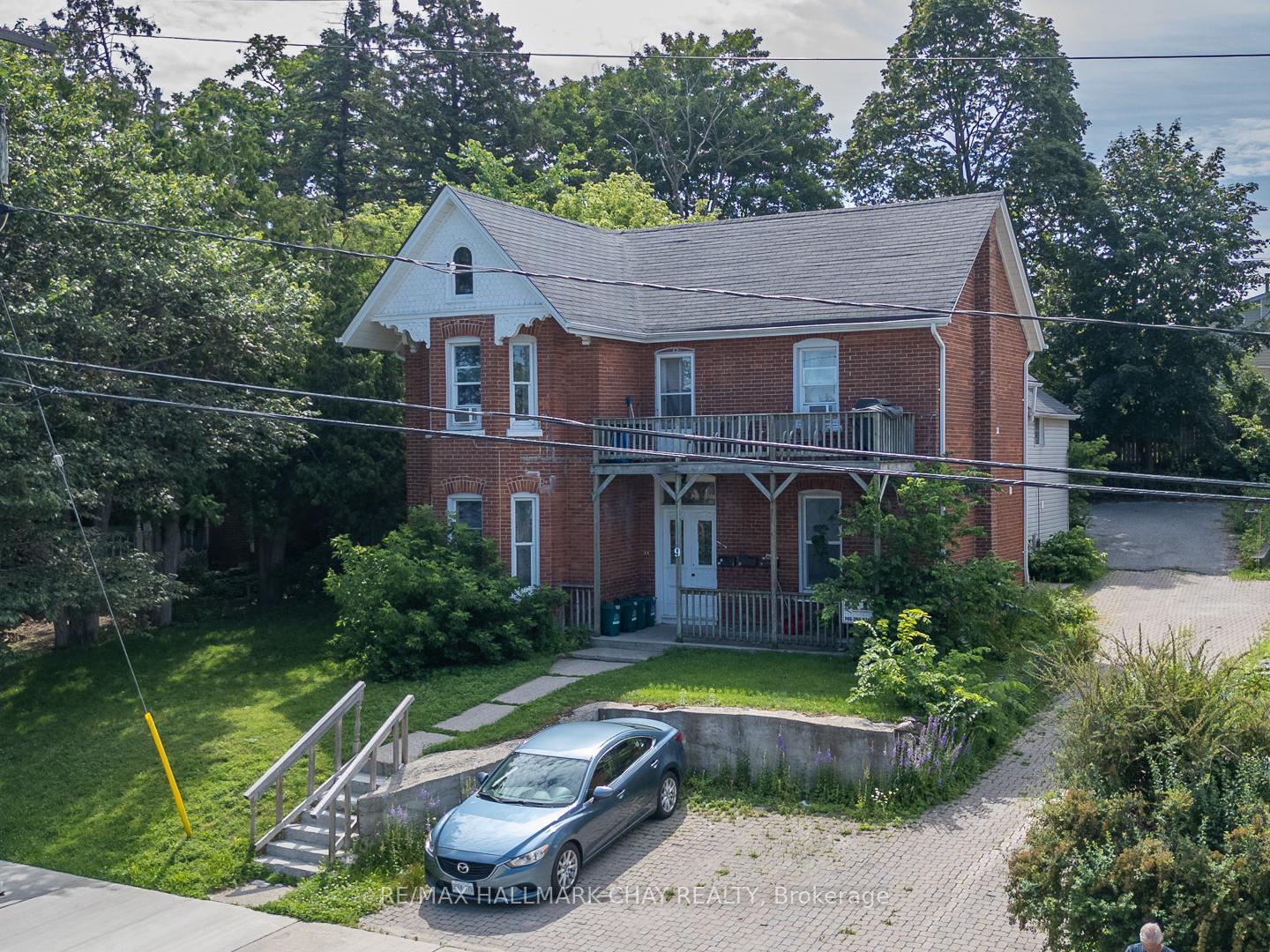 Photo 3 of 9 Penetang Street, Barrie, Codrington — HOMEH