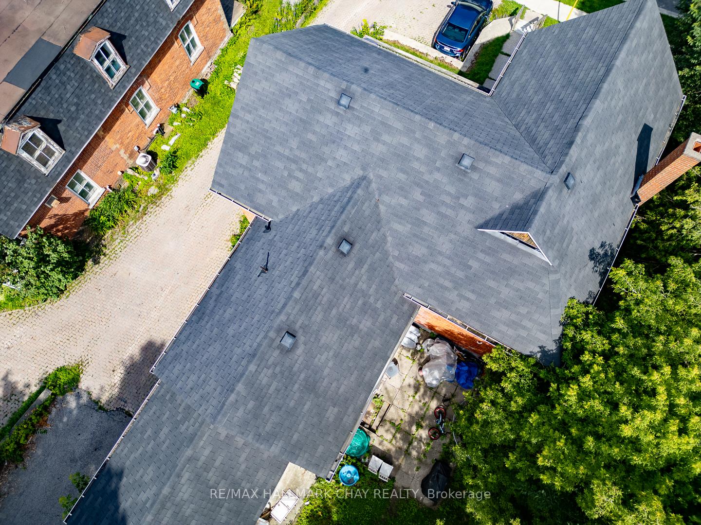 Photo 9 of 9 Penetang Street, Barrie, Codrington — HOMEH