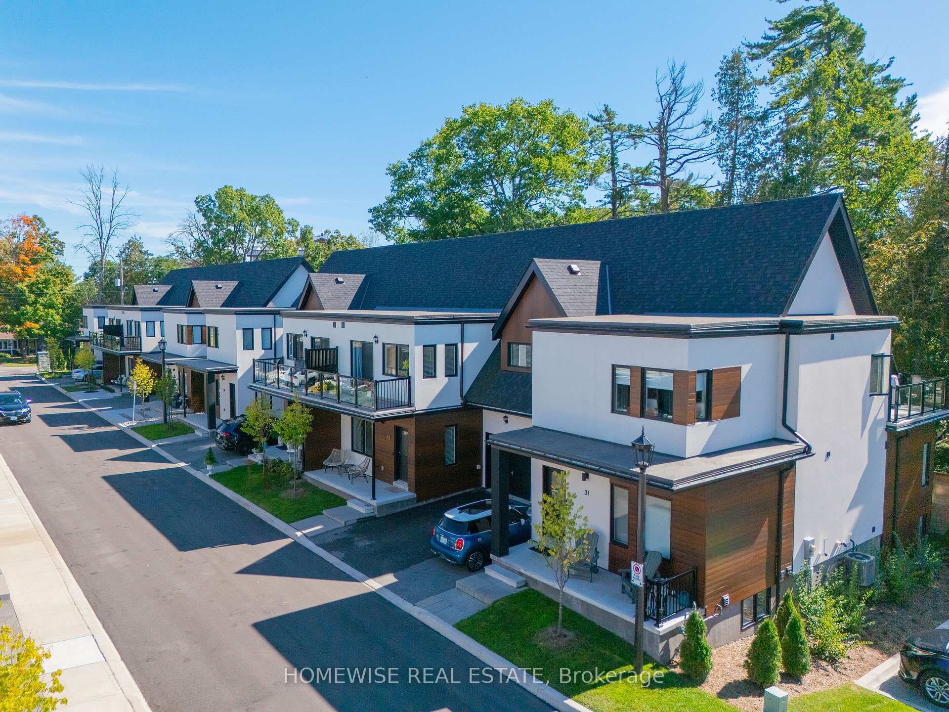 Photo of 33 Ruby Crescent
