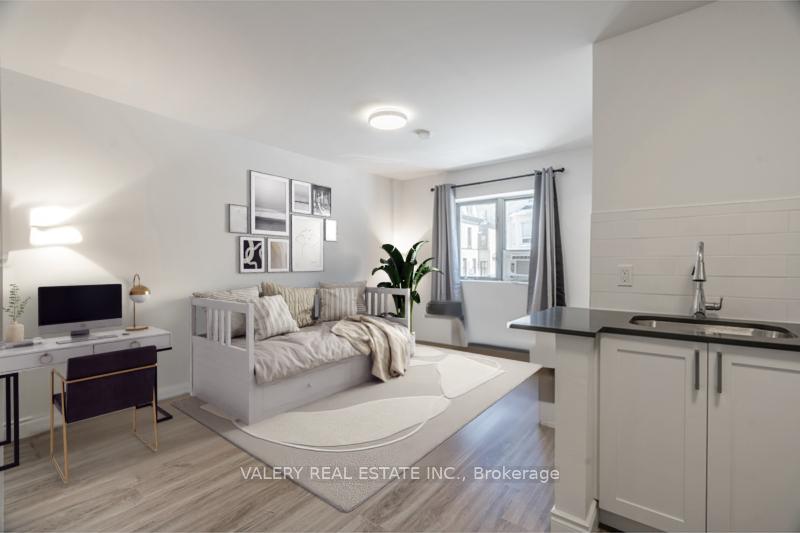 Photo 3 of Unit B8, 608 Church Street, Toronto, Church-Yonge Corridor — HOMEH