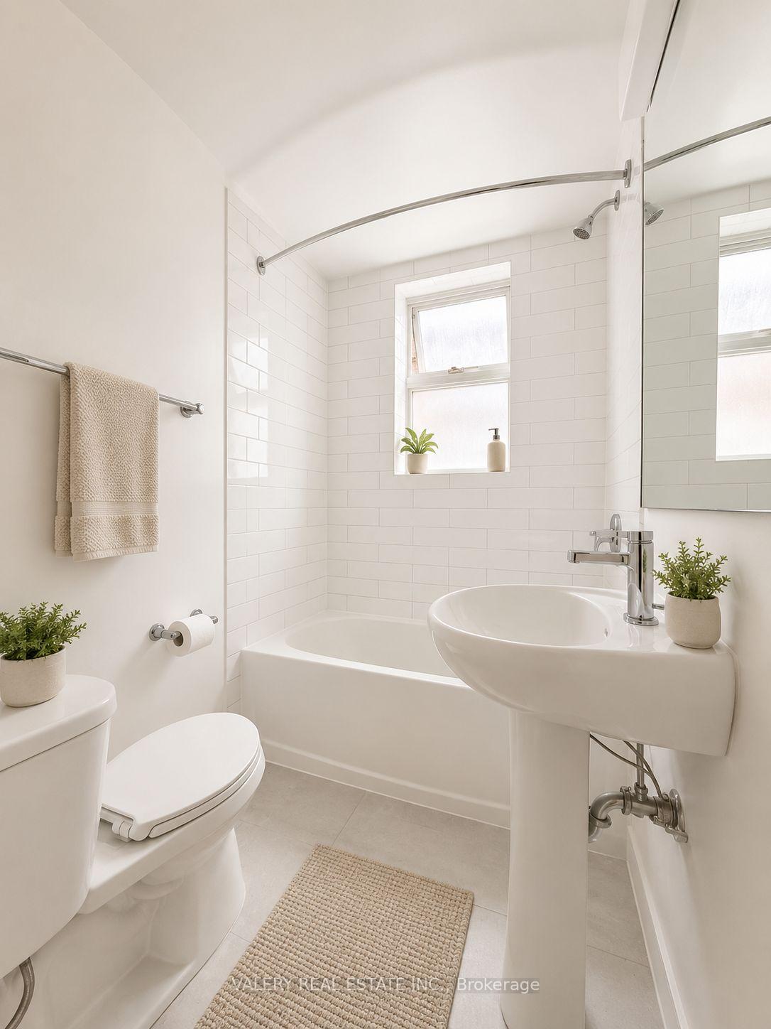 Photo 8 of Unit 303, 391 Sherbourne Street, Toronto, Cabbagetown-South St. James Town — HOMEH