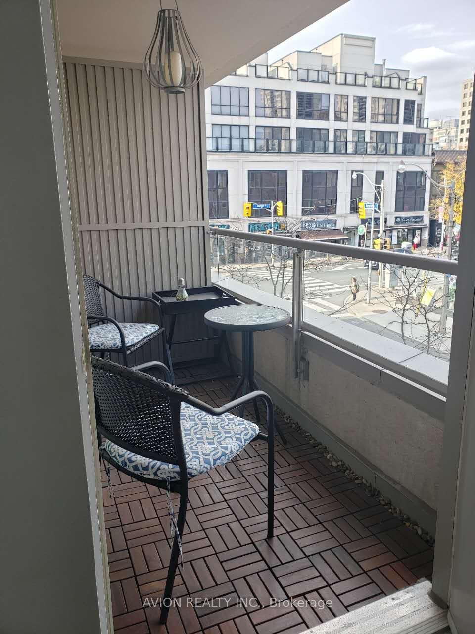 Photo 13 of Unit 515, 5 Rosehill Avenue, Toronto, Rosedale-Moore Park — HOMEH