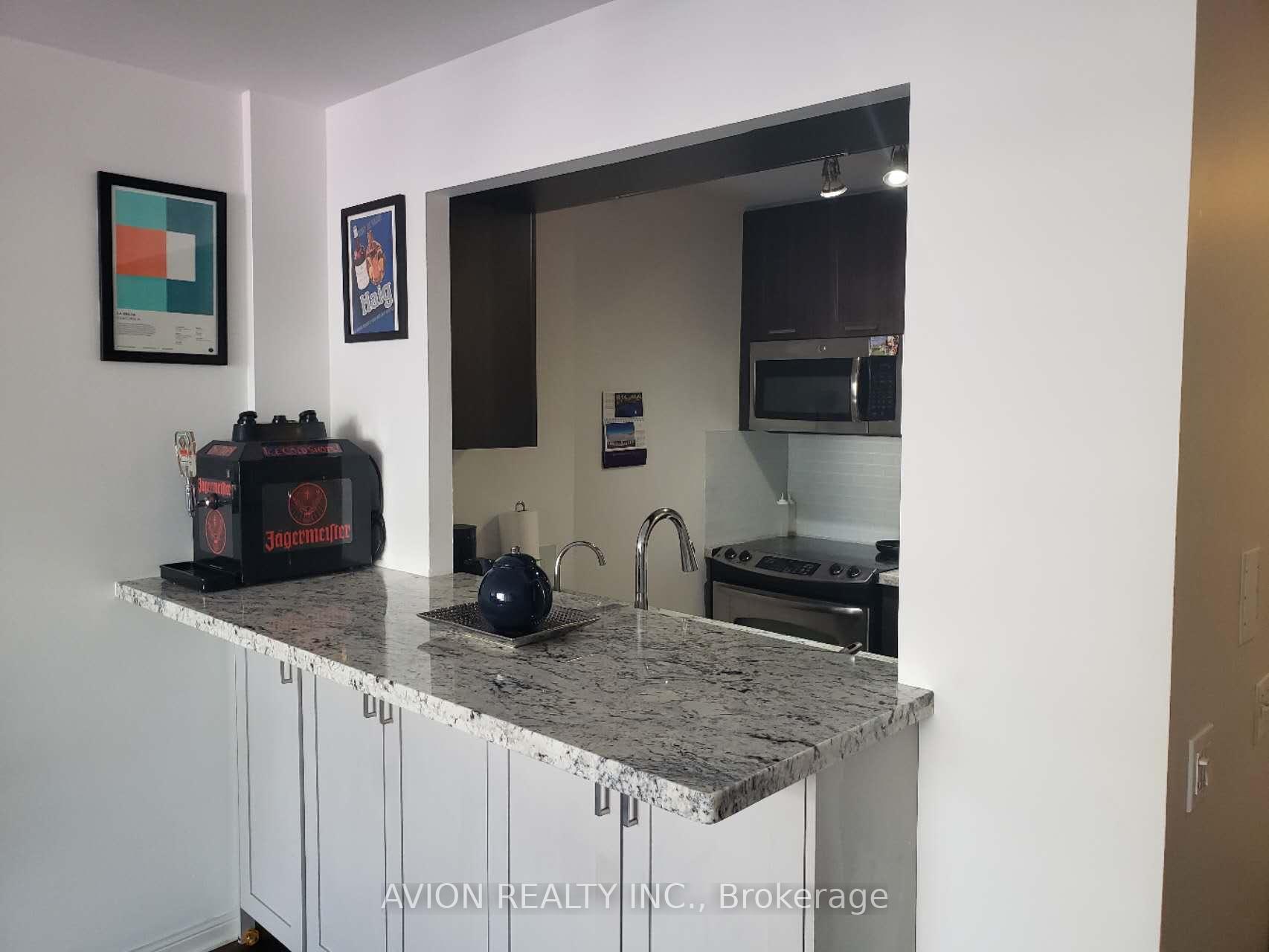 Photo 15 of Unit 515, 5 Rosehill Avenue, Toronto, Rosedale-Moore Park — HOMEH