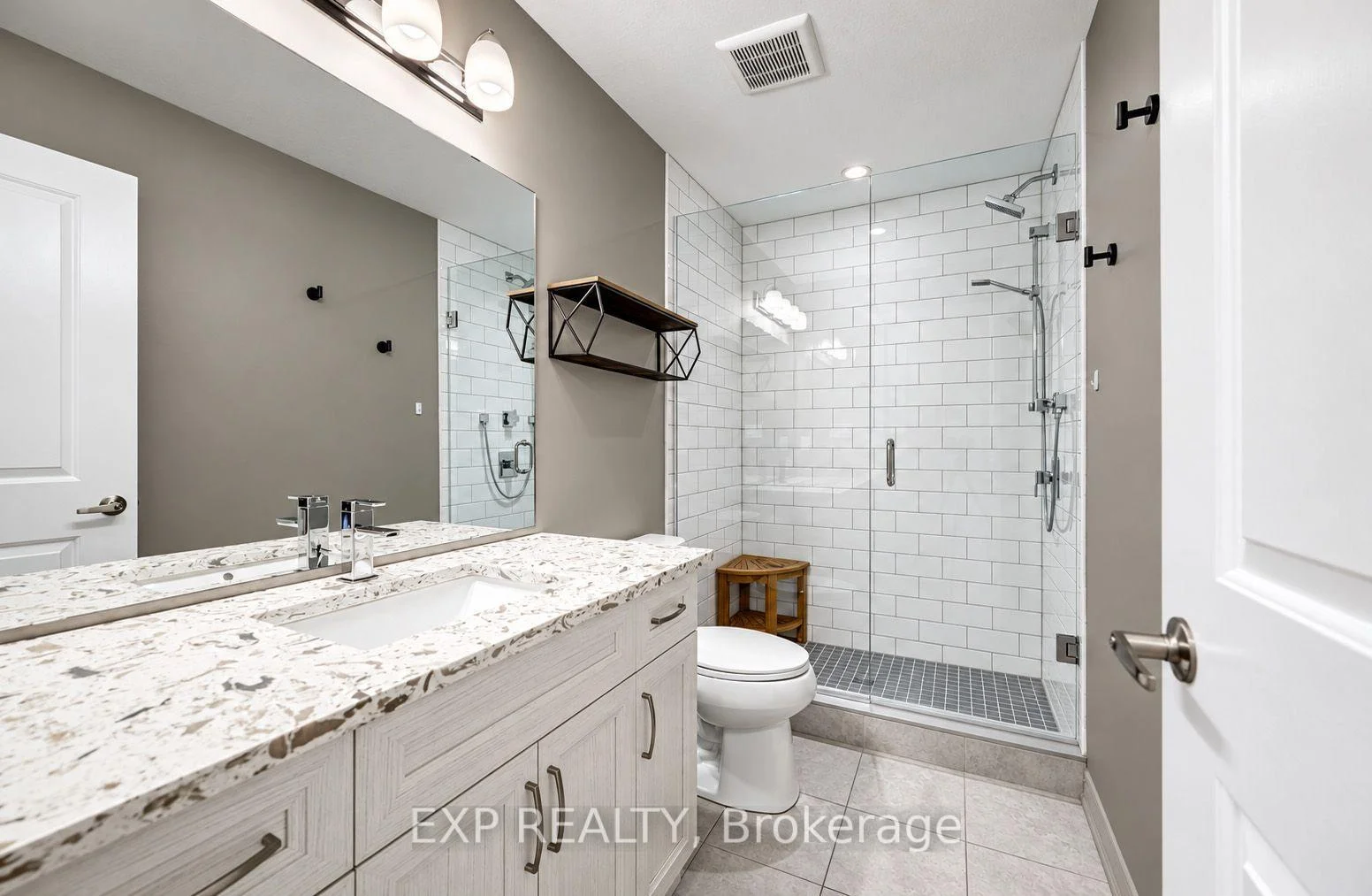 Photo 28 of Unit 12, 30 Balmoral Street, Brant, Paris — HOMEH