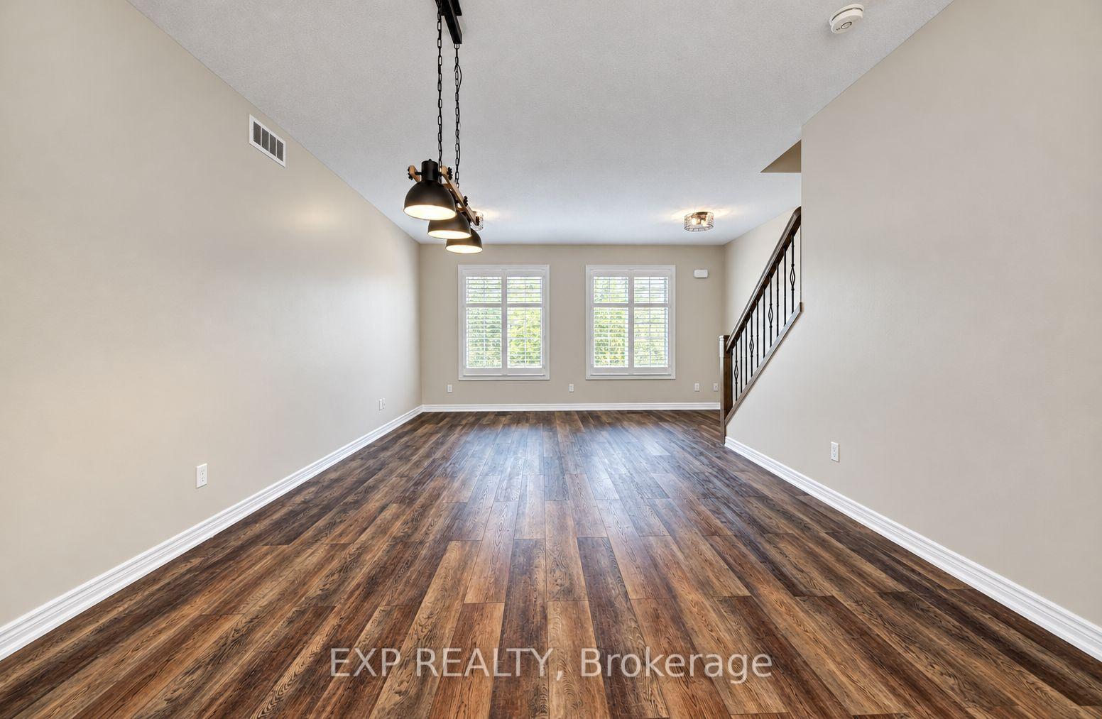 Photo 3 of Unit 11, 30 Balmoral Street, Brant, Paris — HOMEH