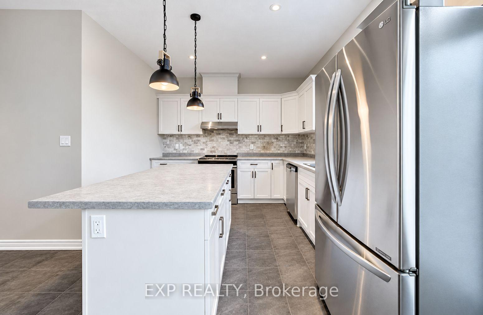 Photo 13 of Unit 11, 30 Balmoral Street, Brant, Paris — HOMEH