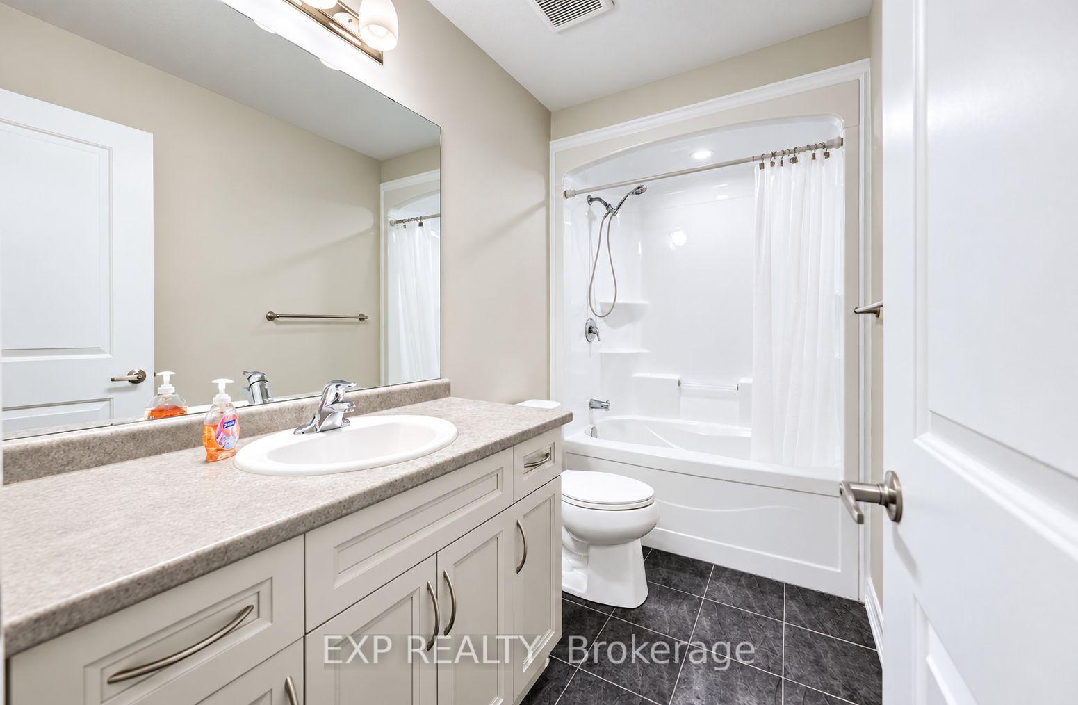 Photo 15 of Unit 11, 30 Balmoral Street, Brant, Paris — HOMEH