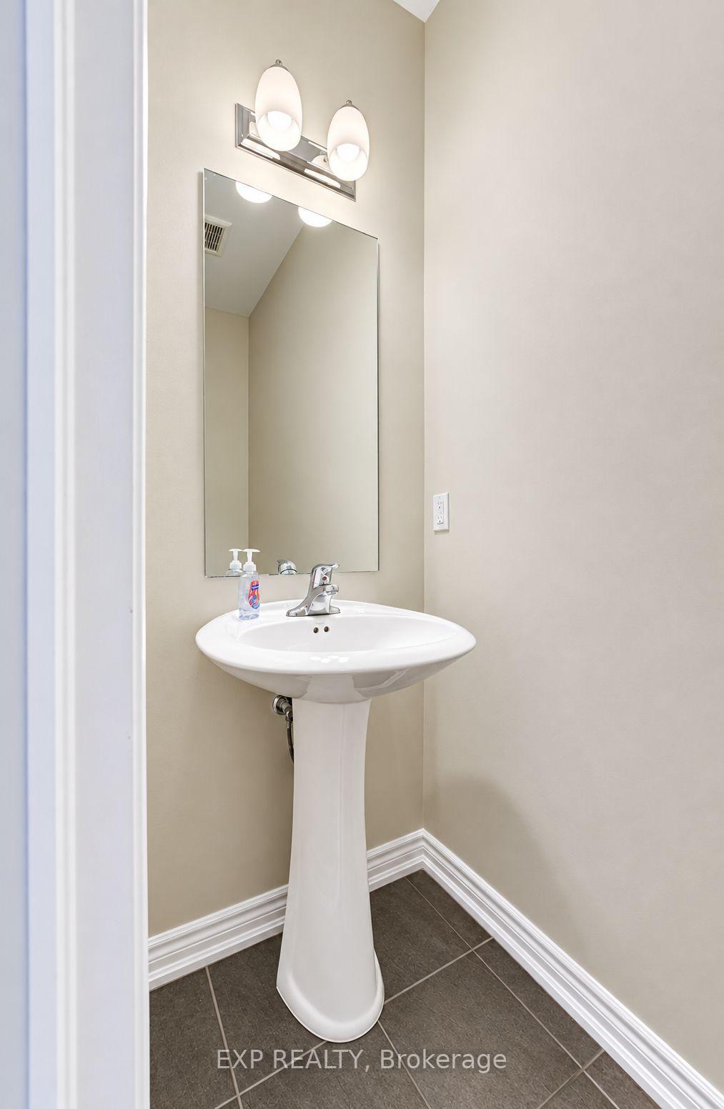 Photo 19 of Unit 11, 30 Balmoral Street, Brant, Paris — HOMEH