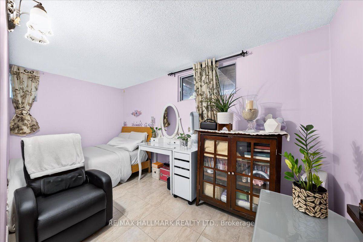 Photo 9 of 67 Aldergrove Avenue, Toronto, Woodbine Corridor — HOMEH