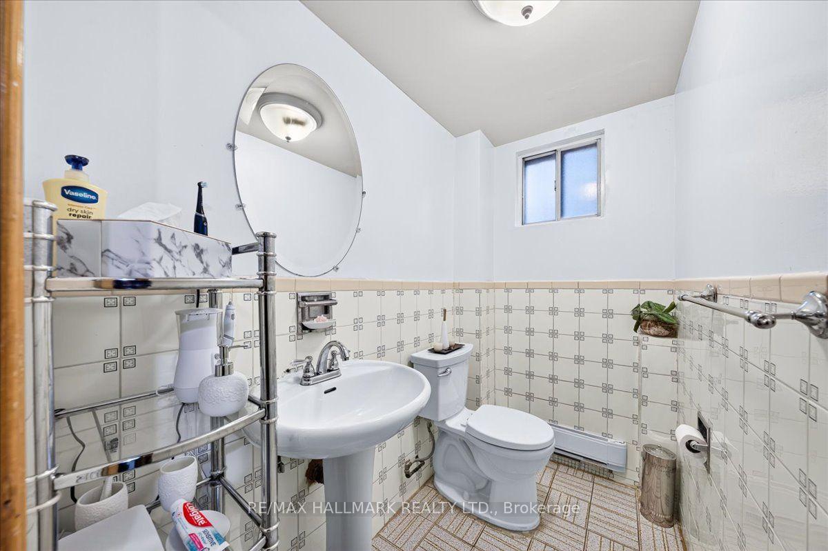 Photo 11 of 67 Aldergrove Avenue, Toronto, Woodbine Corridor — HOMEH