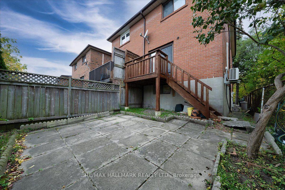 Photo 12 of 67 Aldergrove Avenue, Toronto, Woodbine Corridor — HOMEH