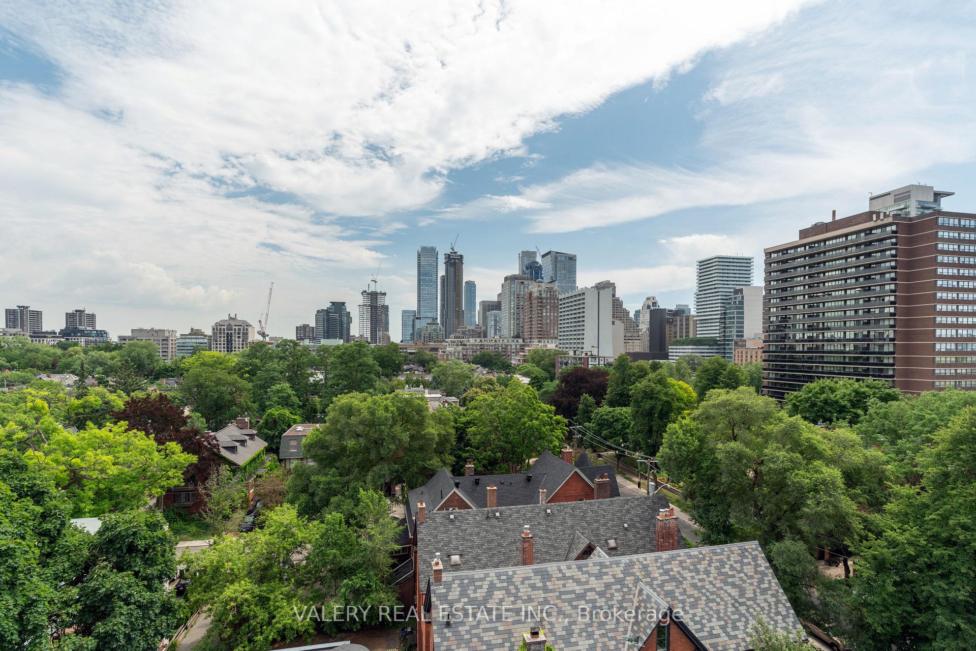 Photo 10 of Unit 403, 161 St. George Street, Toronto, The Annex — HOMEH