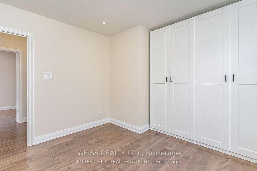 Photo 18 of 65 Prince Charles Drive, Toronto, Englemount-Lawrence — HOMEH