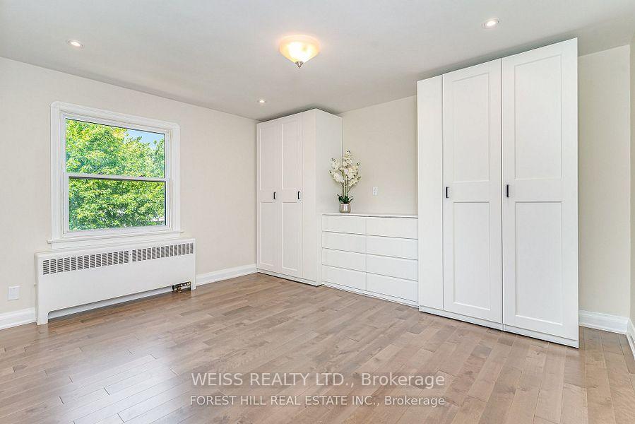 Photo 19 of 65 Prince Charles Drive, Toronto, Englemount-Lawrence — HOMEH