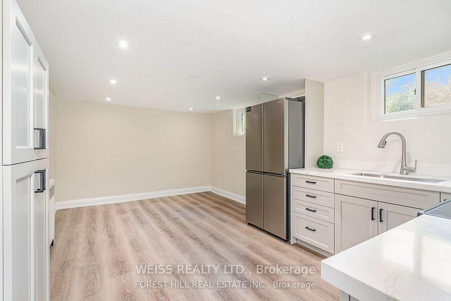 Photo 22 of 65 Prince Charles Drive, Toronto, Englemount-Lawrence — HOMEH