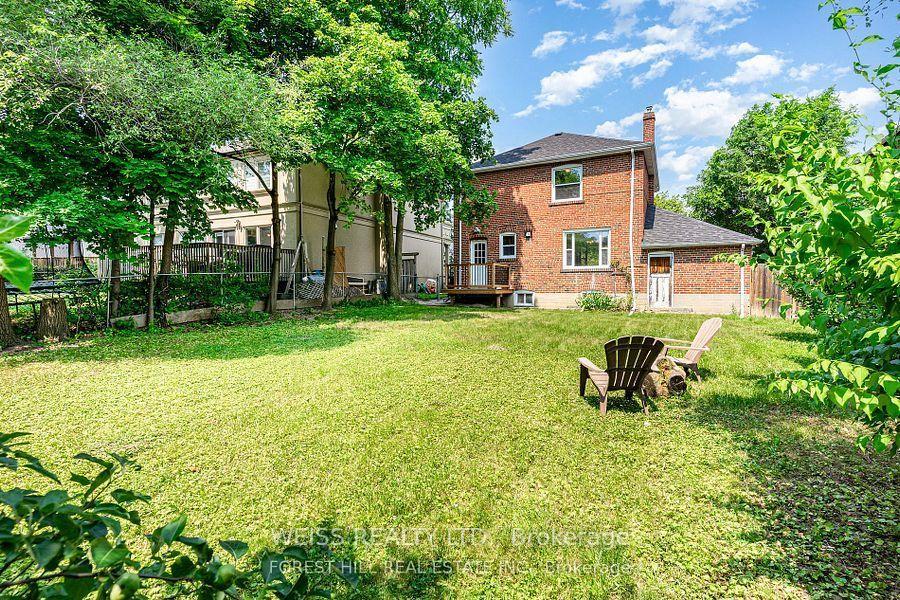Photo 25 of 65 Prince Charles Drive, Toronto, Englemount-Lawrence — HOMEH