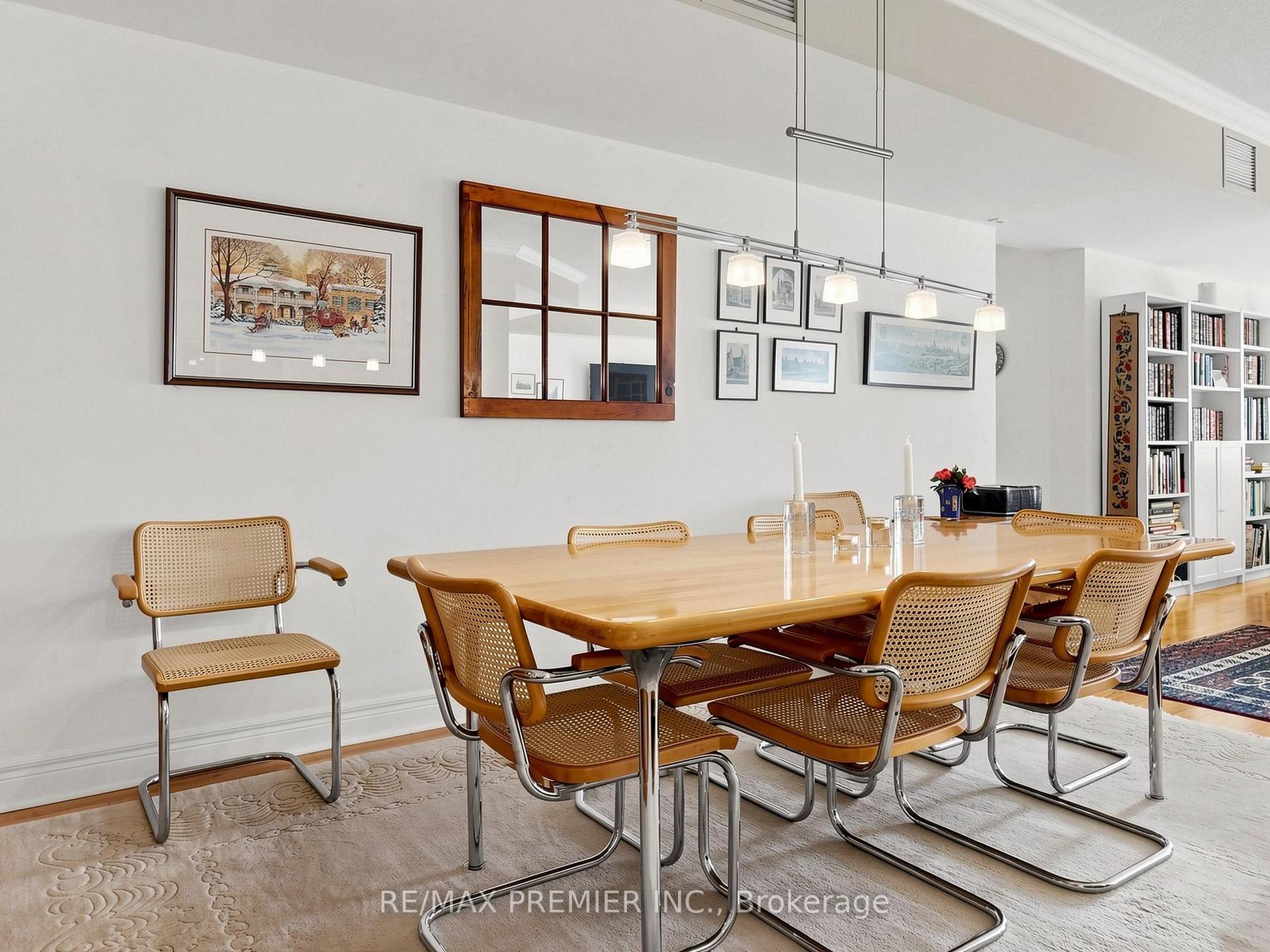 Photo 17 of Unit #301, 30 Anglesey Boulevard, Etobicoke, Edenbridge-Humber Valley — HOMEH