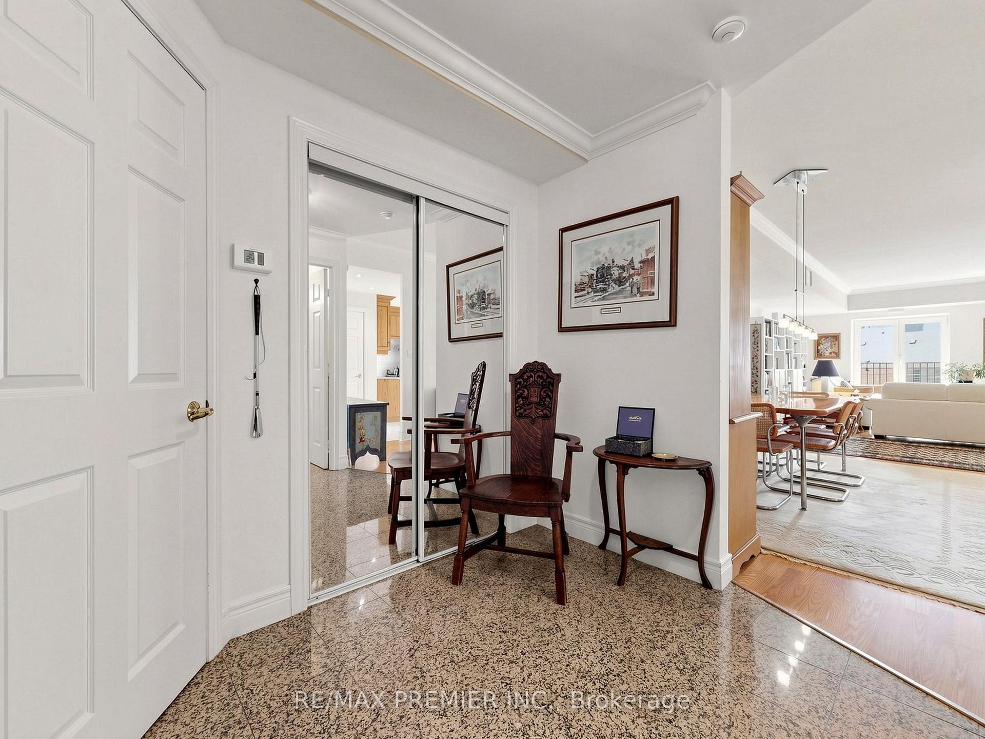 Photo 38 of Unit #301, 30 Anglesey Boulevard, Etobicoke, Edenbridge-Humber Valley — HOMEH