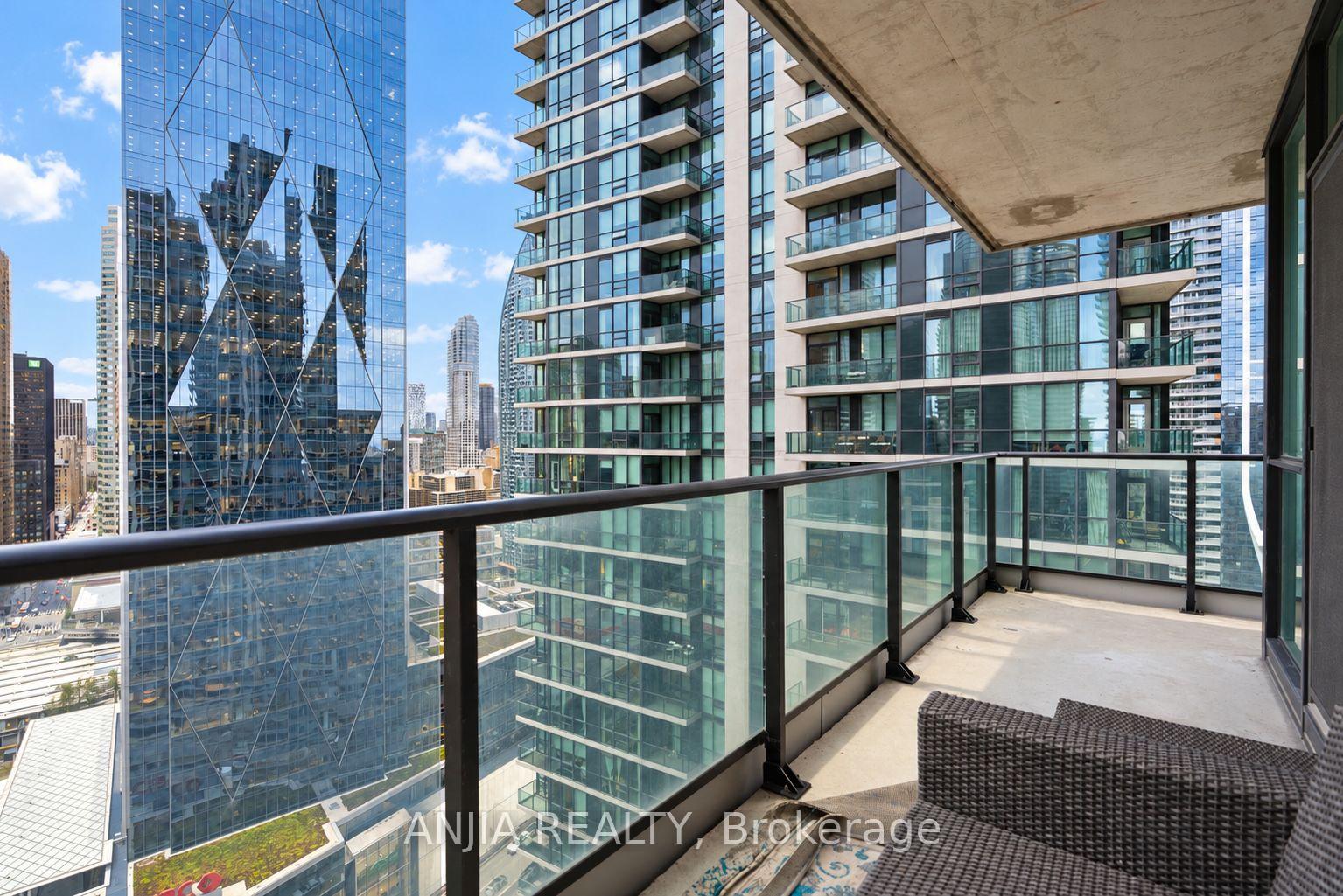 Photo 7 of Unit 3004, 33 Bay Street, Toronto, Waterfront Communities — HOMEH