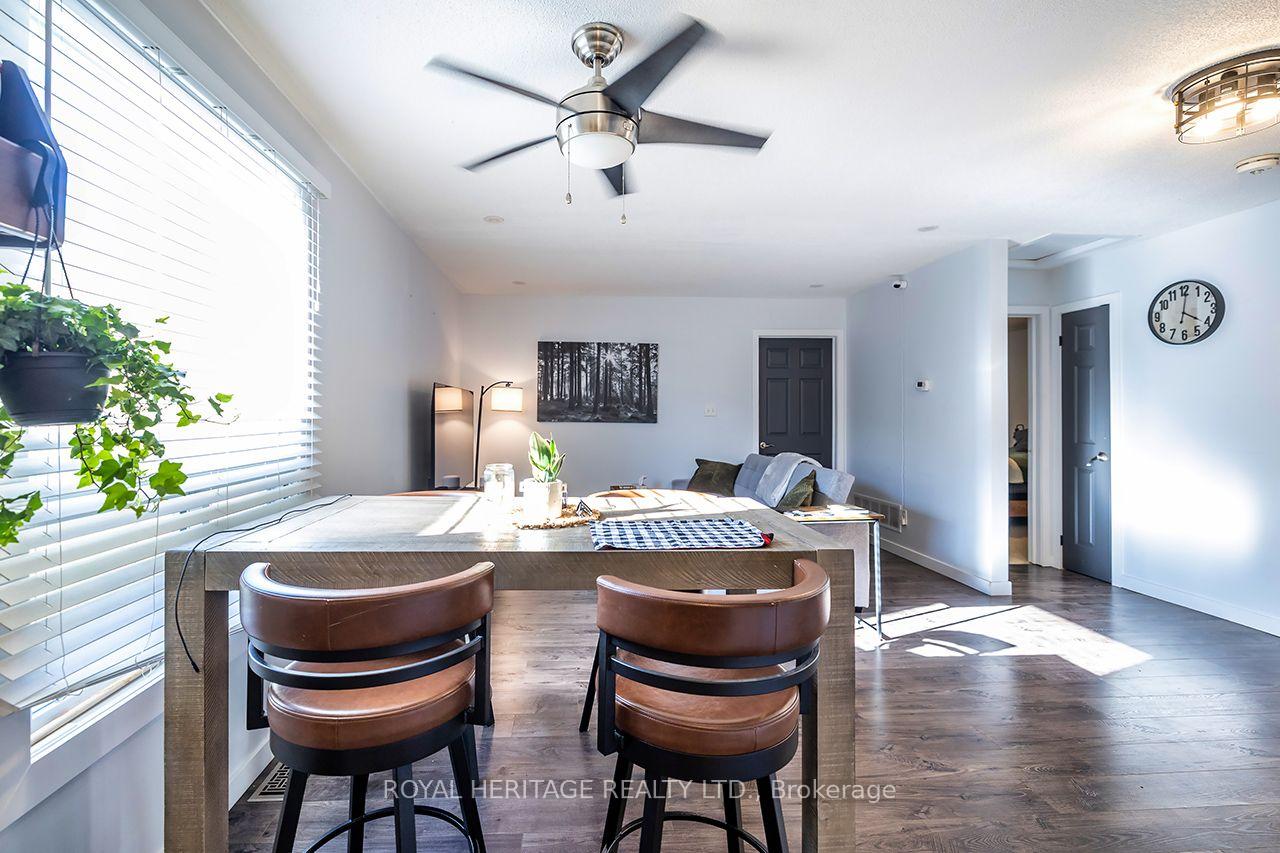 Photo 10 of 26 Hartsfield Drive, Clarington, Courtice — HOMEH